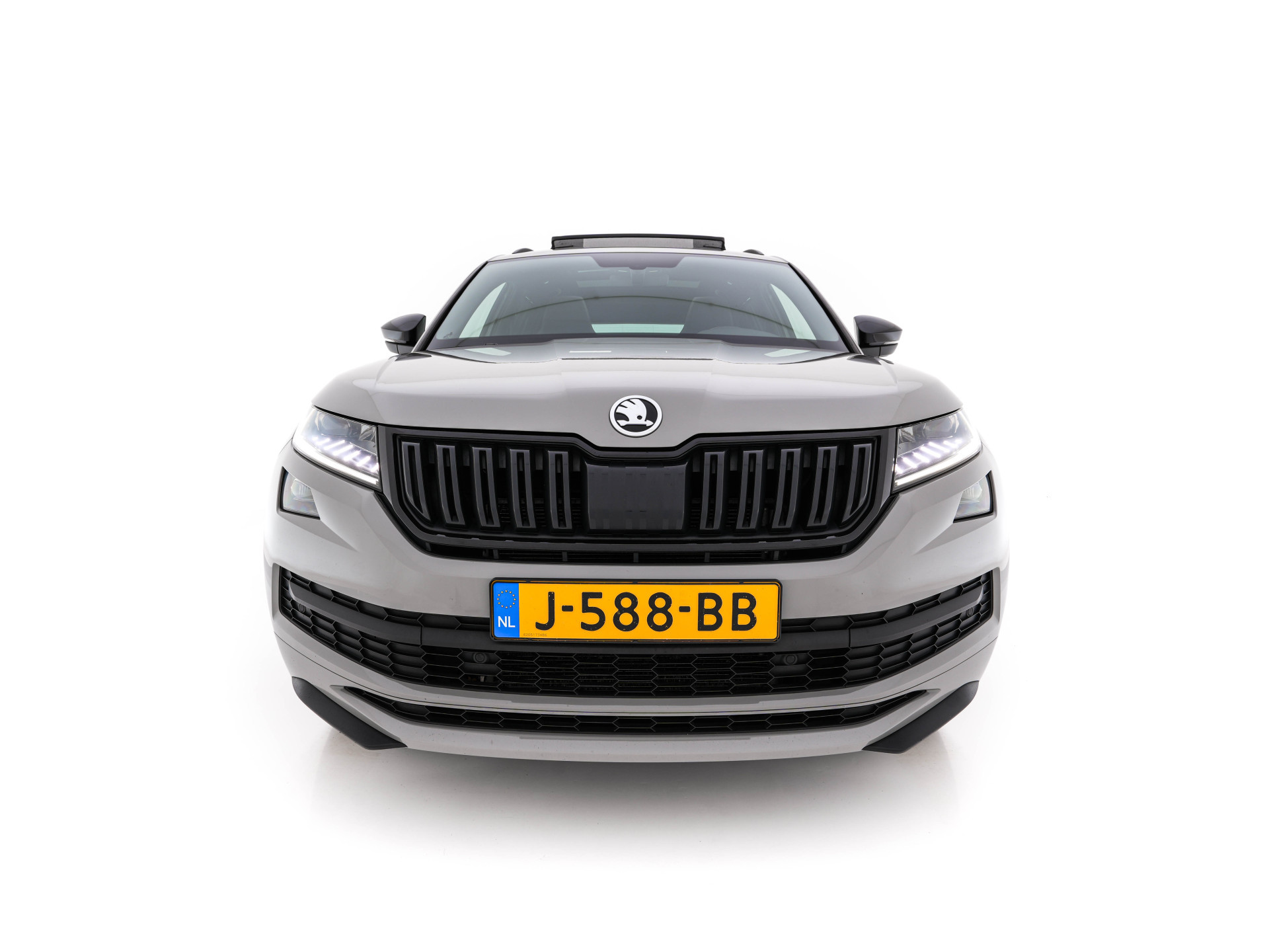 ŠKODA Kodiaq 1.5 TSI Sportline Business (INCL-BTW) Aut. *PANO | LEATHER-MICROFIBRE | FULL-LED | MEMORY-PACK | DIGI-COCKPIT | NAVI-FULLMAP | CAMERA | DAB+ | AMBIENT-LIGHT | KEYLESS | DAB+ | CARPLAY | PRIVACY-GLASS | 20"ALU*