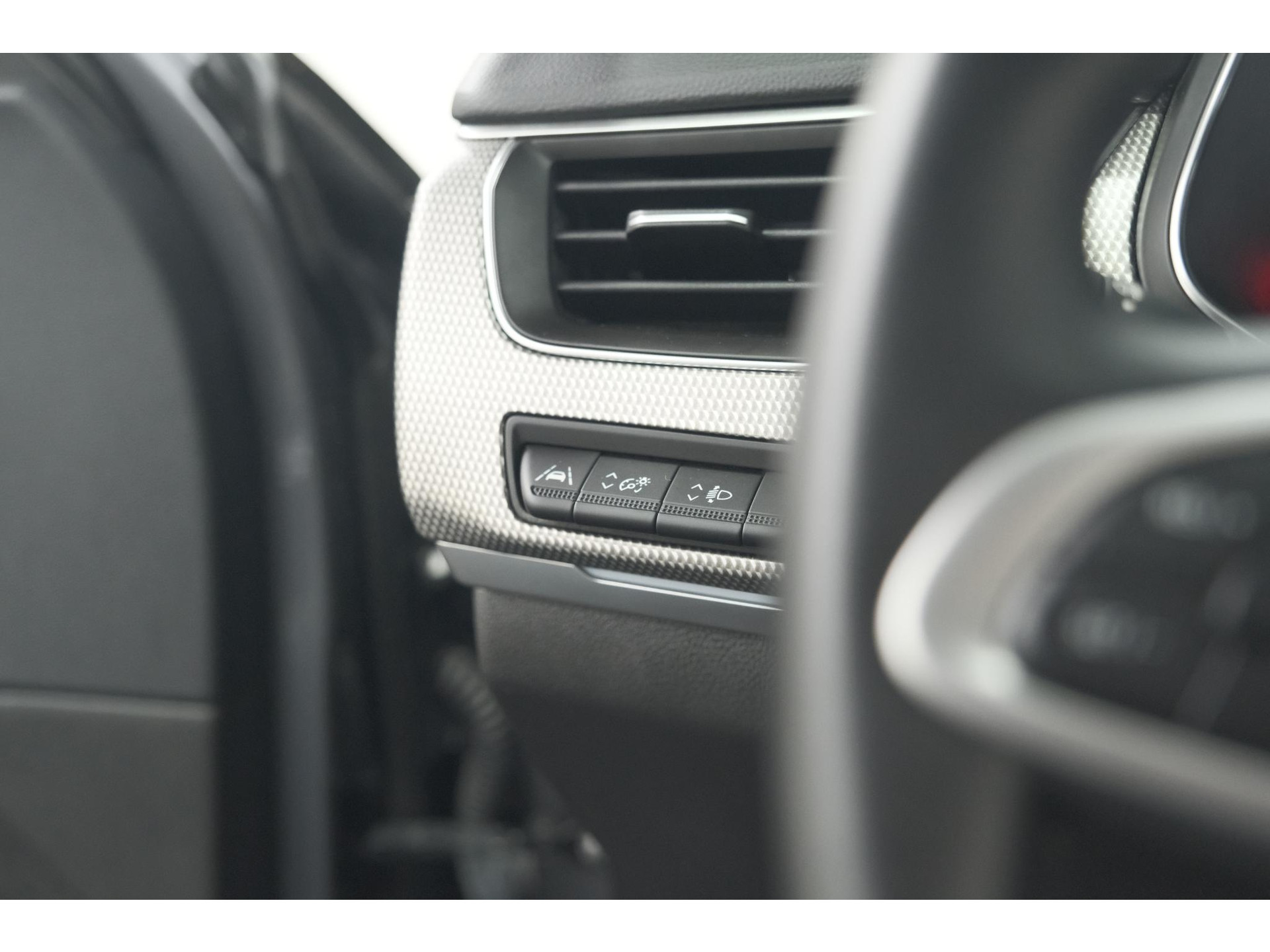 Renault Arkana Mild Hybrid 140 EDC Techno | 360 Camera | Dodehoekdetectie | Adaptieve Cruise Control
