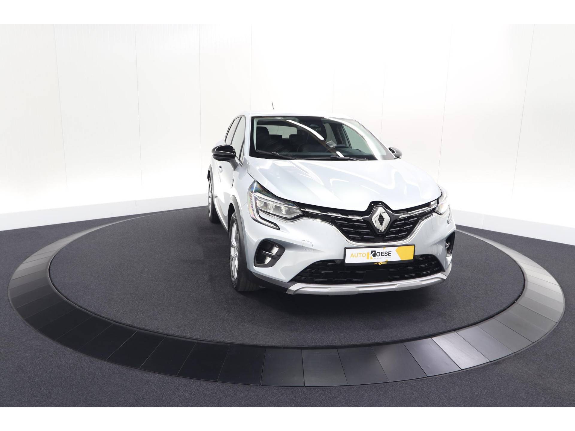 Renault Captur 1.6 E-Tech full hybrid 145 techno | Camera | Parkeersensoren | Climate control | Keyless
