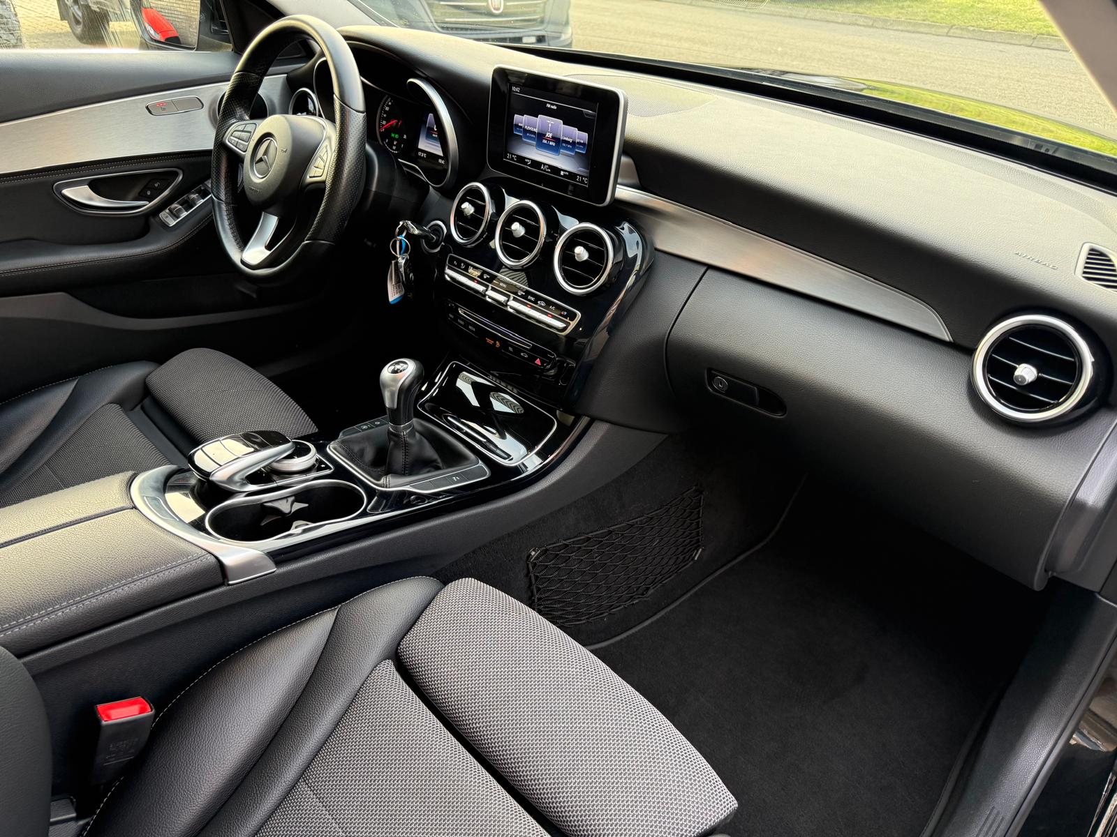 Mercedes-Benz C-klasse 180 Prestige | 2E EIGENAAR | 3/6/12MND GARANTIE | AIRCO | CRUISE | NAVI |