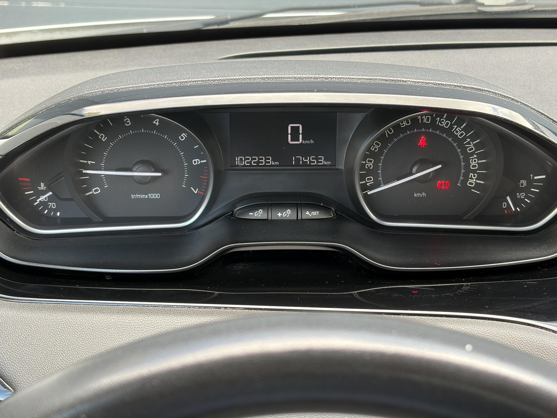 Peugeot 208 1.2 PureTech Urban Soul ✓2e Eigenaar✓Navi✓Airco✓Cruise✓Pdc✓5 Deurs✓N.A.P✓Zeer Zuinig✓Apk tot 01-2027