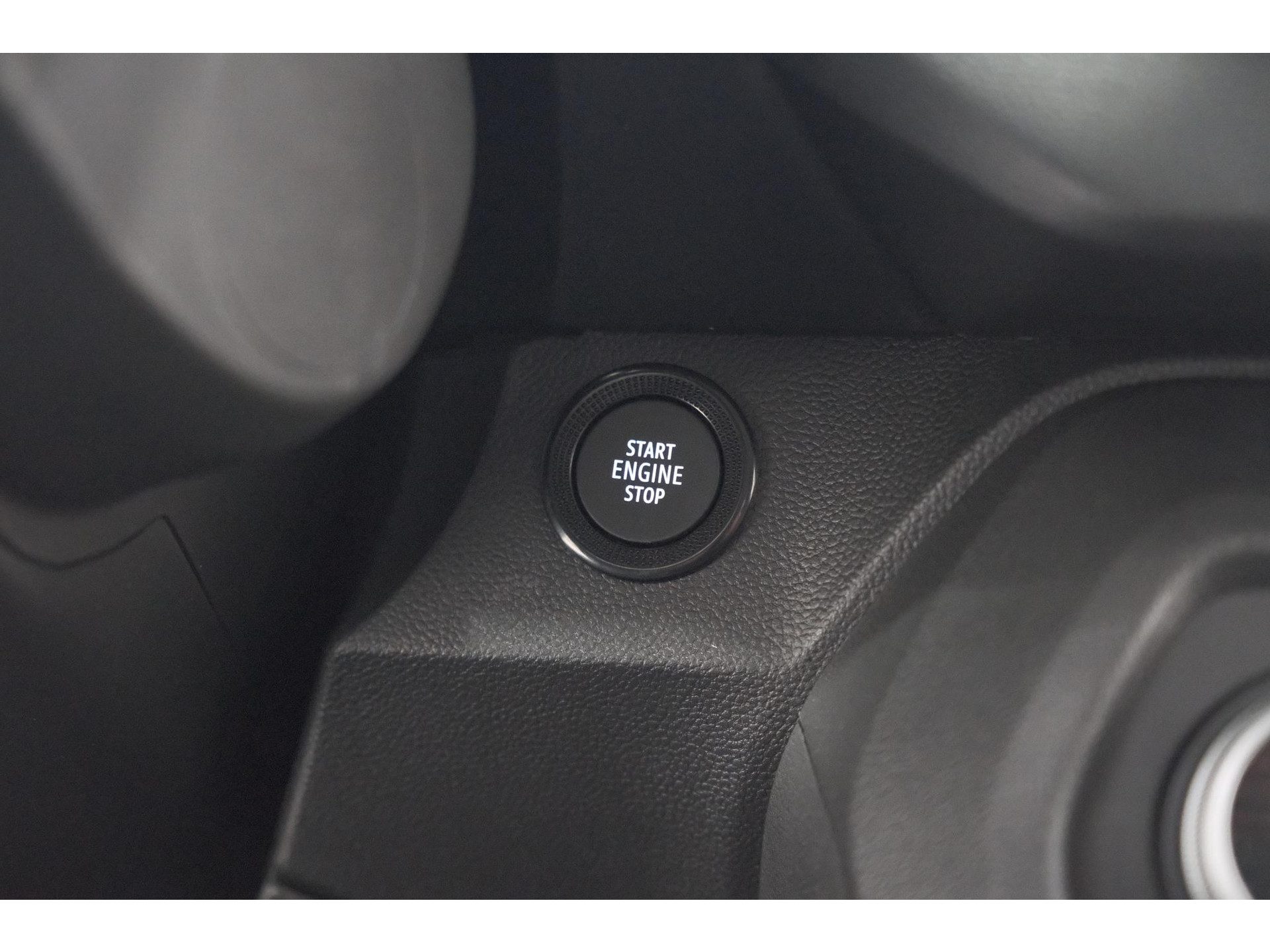 Dacia Sandero Stepway TCe 90 Extreme | Camera | Dodehoekdetectie | Navigatie | Apple Carplay