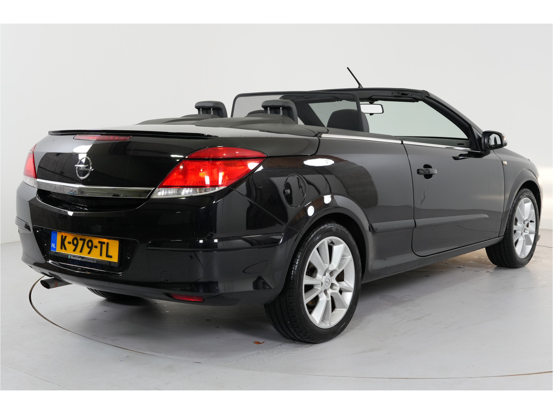 Opel Astra TwinTop 1.8 Enjoy | Climate | Cruise | PDC |