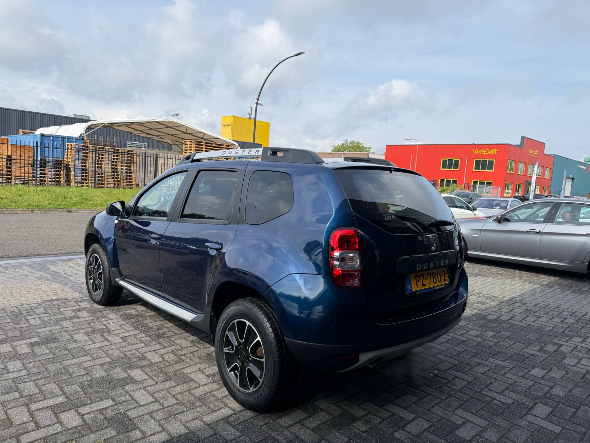 Dacia Duster 1.2 TCe 4x2 Blackshadow | 1E EIGENAAR | 3/6/12MND GARANTIE | CRUISE | NAVI | DAB | AIRCO | LMV | ELECRAMEN |