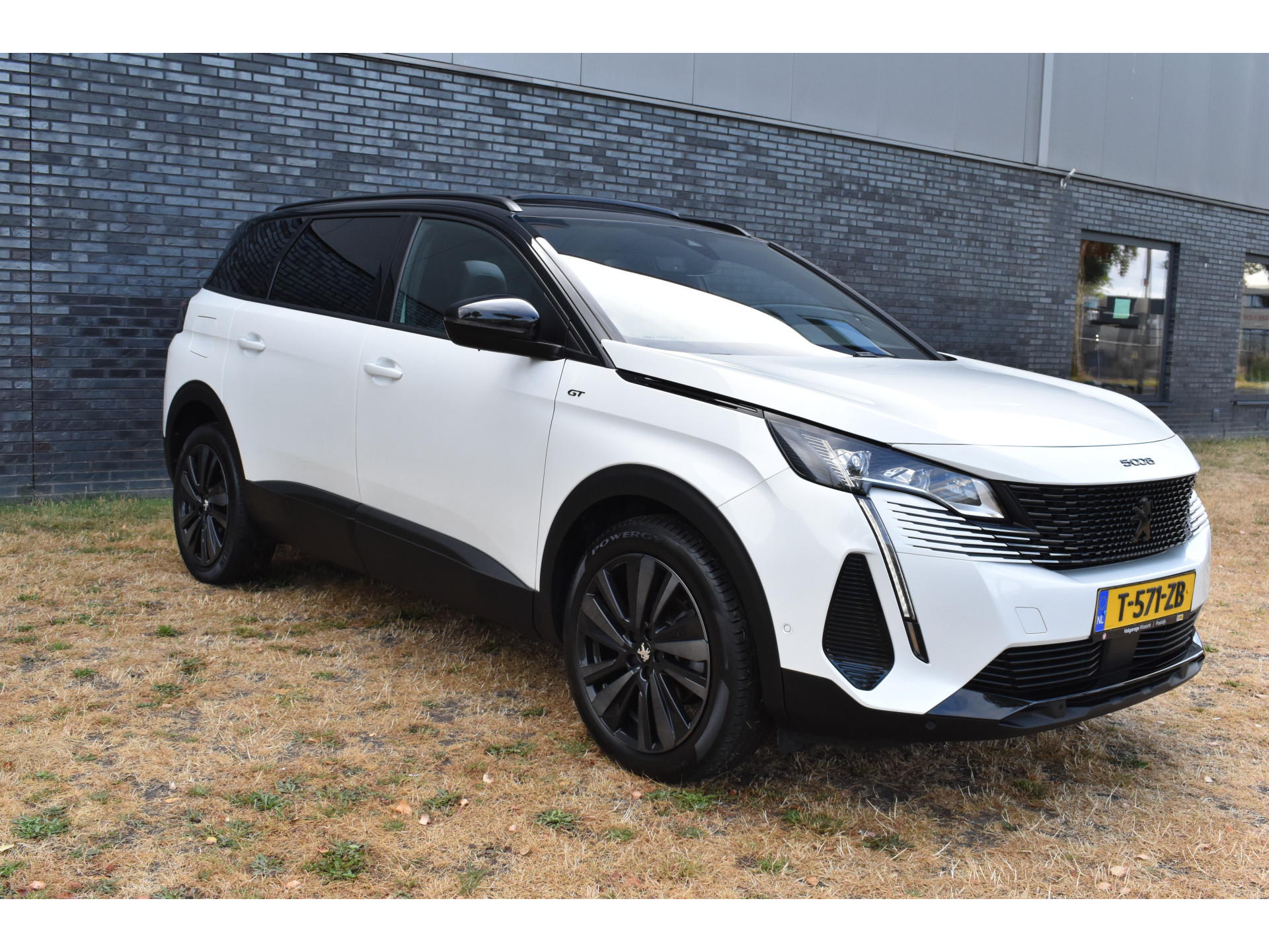Peugeot 5008 1.2 GT 7-persoons Pano Automaat Navi