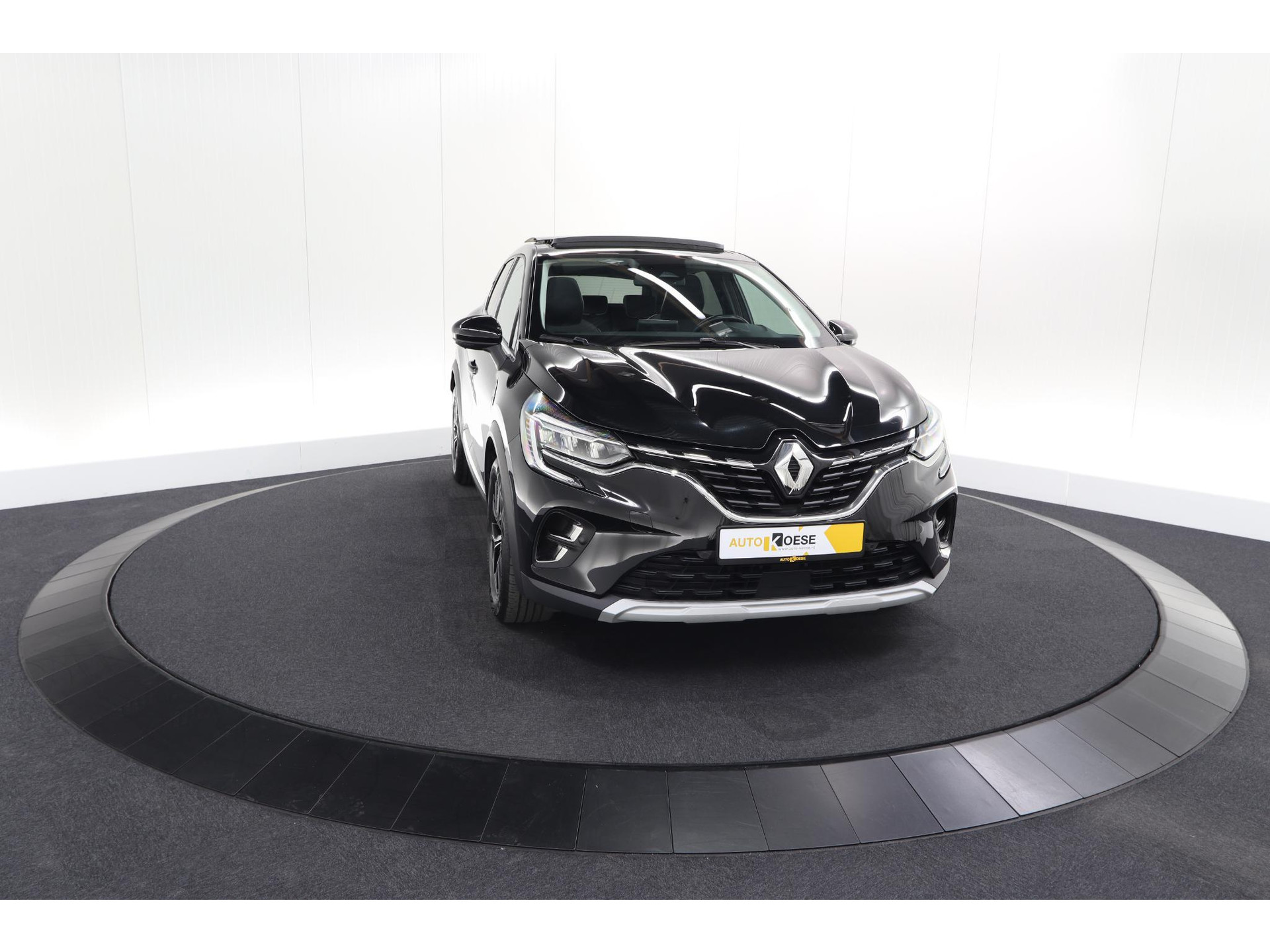 Renault Captur 1.6 E-Tech full hybrid 145 techno | Panoramadak | Camera | Adaptieve Cruise Control | 9.3 Inch Groot Scherm