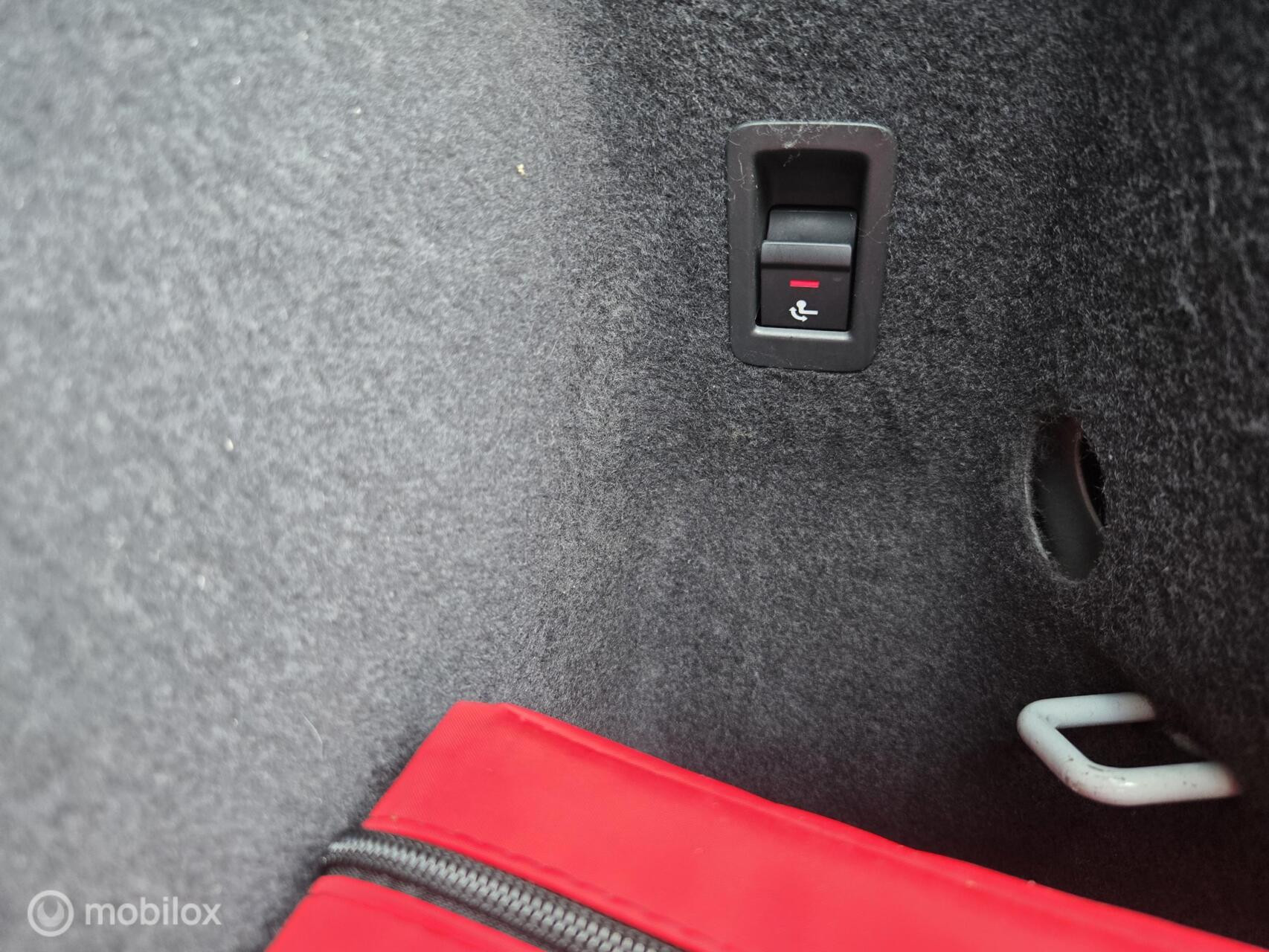 Audi Q3 35 TFSI S edition