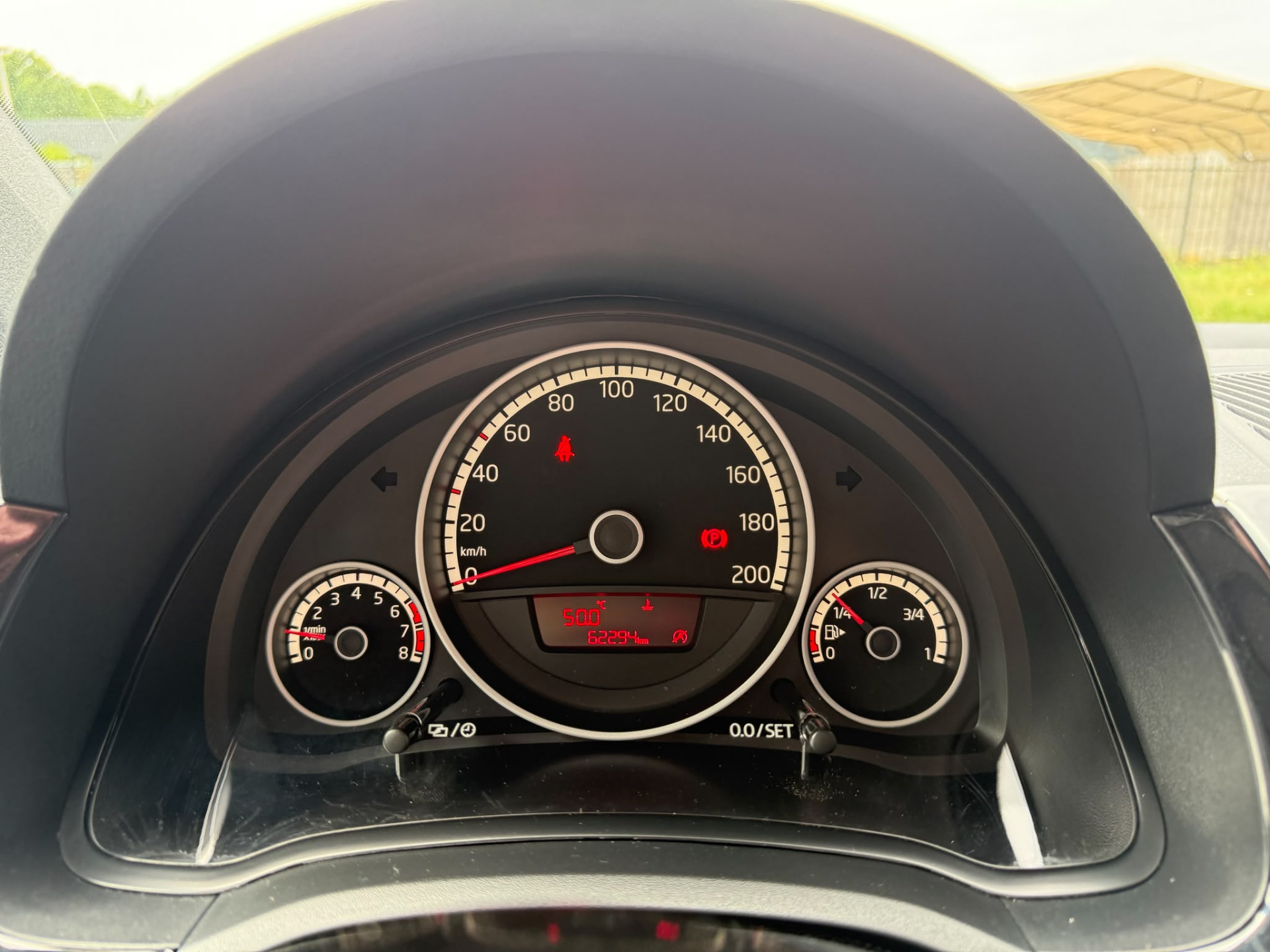 Volkswagen Up! 1.0 high up! BlueMotion | 2E EIGENAAR | 3/6/12MND GARANTIE | PANO | CRUISE | AIRCO | NAVI | FENDER AUDIO |