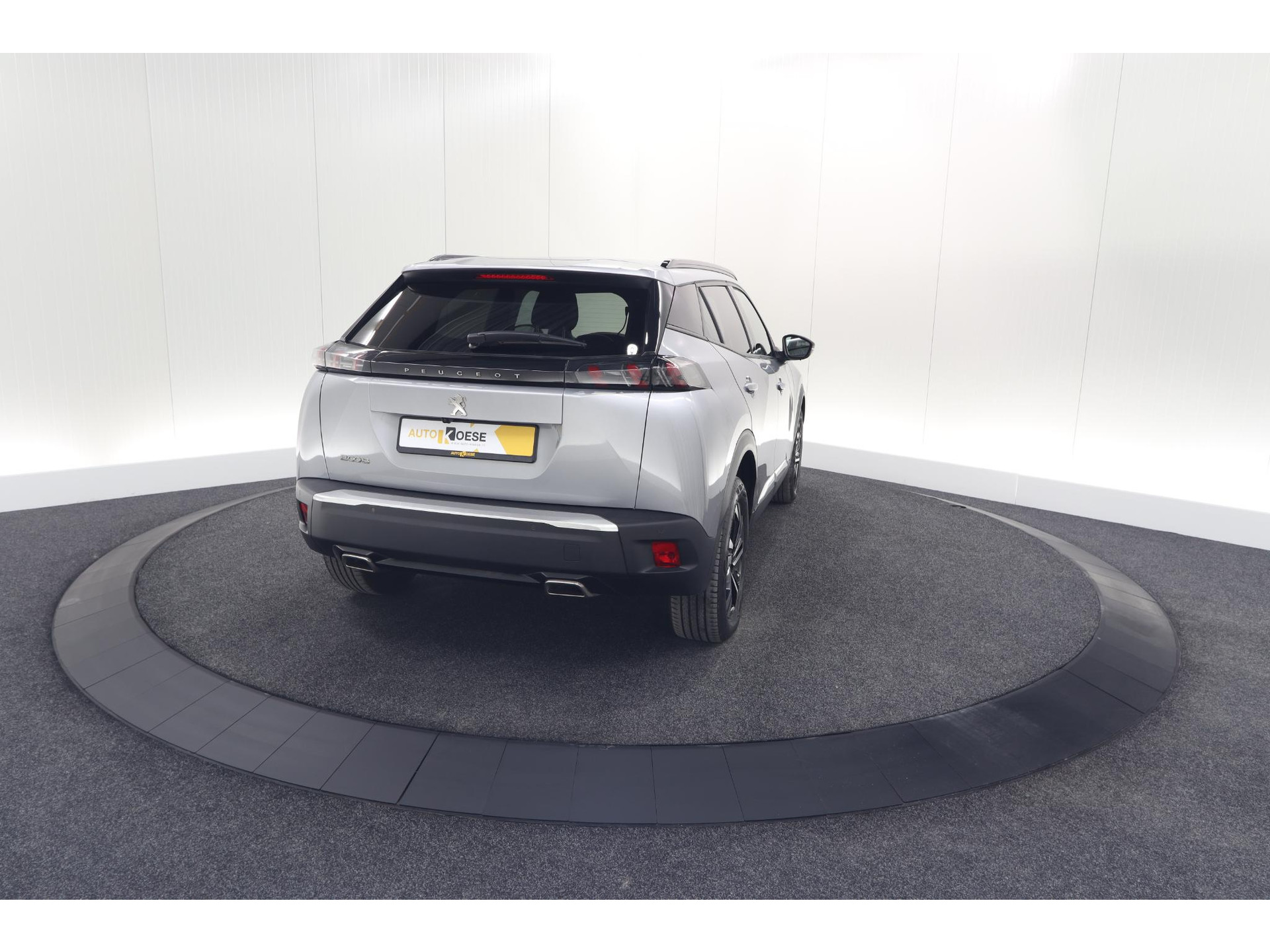 Peugeot 2008 PureTech 130 Allure Pack | Camera | Adaptieve Cruise Control | Apple Carplay | Stoelverwarming
