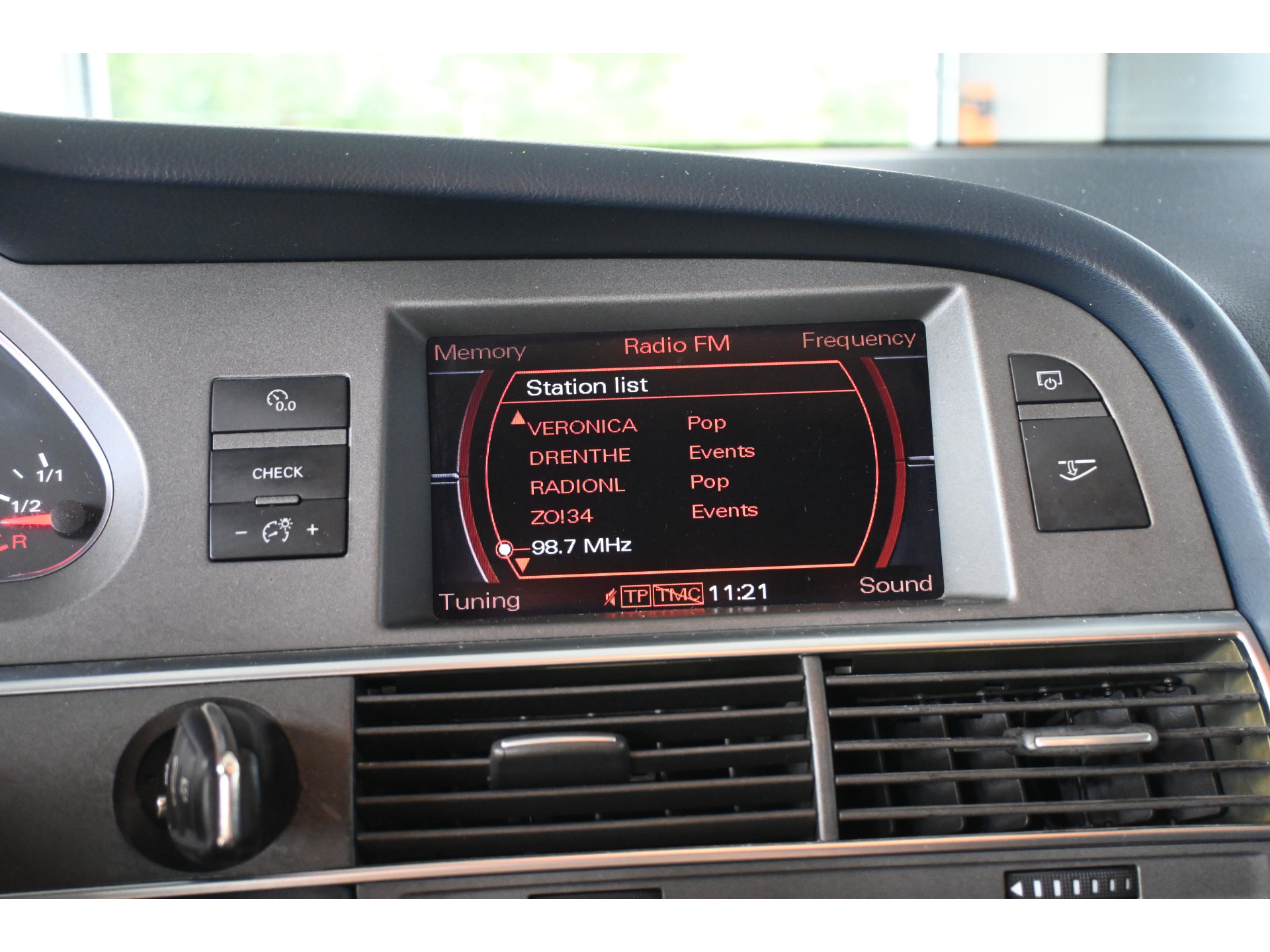Audi A6 Avant 2.4 Pro Line Clima Cruise control Navigatie Trekhaak 100% Onderhouden! Inruil Mogelijk!