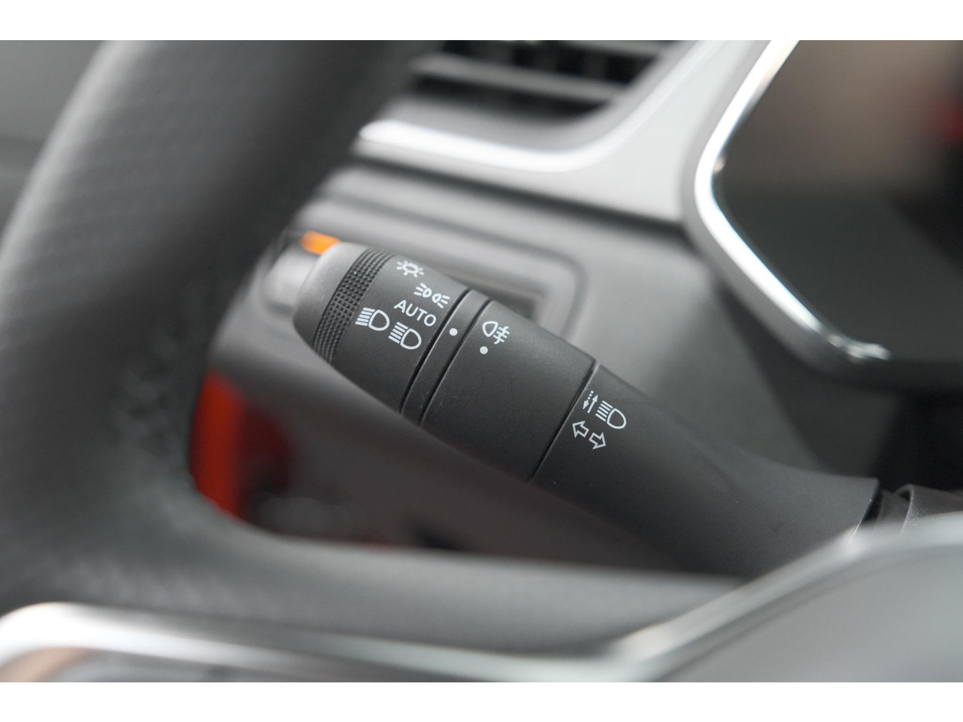 Renault Captur TCe 90 techno | Nieuw Model | Camera | Harman Kardon | Apple Carplay | Parkeersensoren | 18 Inch Lichtmetalen Velgen