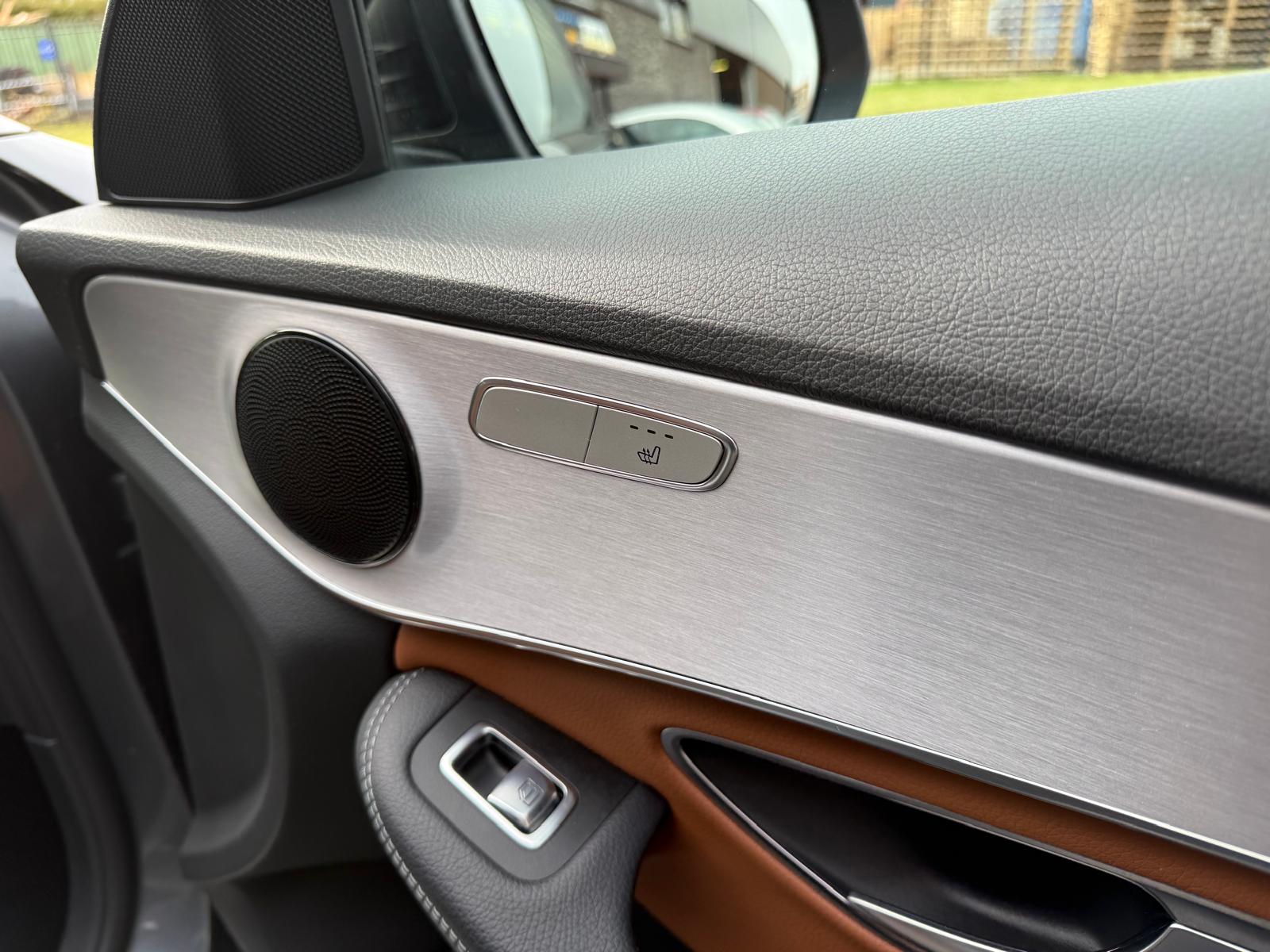 Mercedes-Benz C-klasse Estate 180 Business Solution AMG | 1E EIGENAAR | 3/6/12MND GARANTIE | DAB | LED | AUTOMAAT | LEDER | CRUISE | SFEERVERLICHTING |