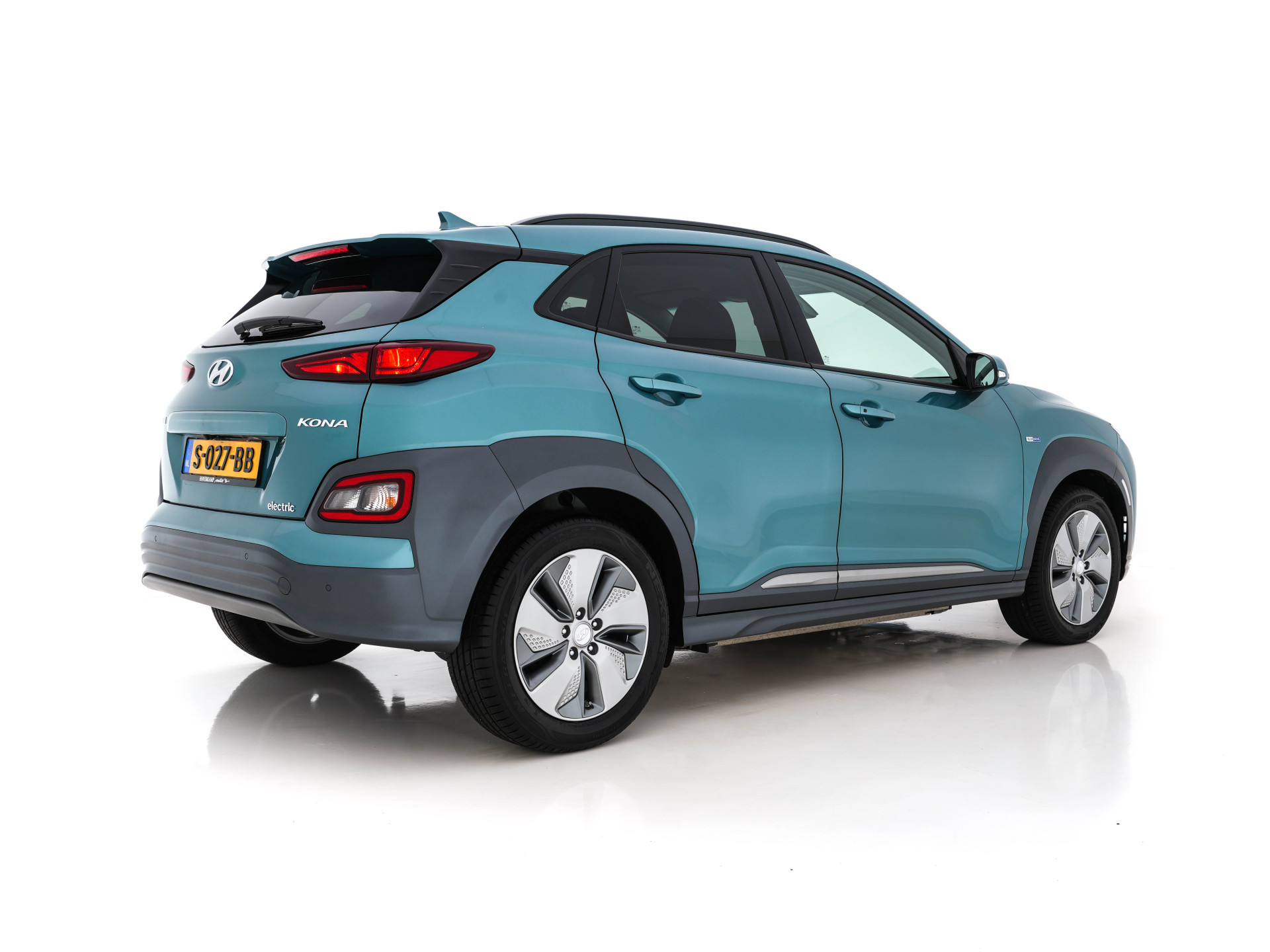 Hyundai Kona EV Comfort 39 kWh {SOH-100%} (INCL-BTW) Aut. *HEAT-PUMP | NAVI-FULLMAP  | KEYLESS | KRELL-AUDIO | CAMERA | DAB | ECC | PDC | ADAPTIVE-CRUISE | LANE-ASSIST | HEATED-COMFORTSEATS | CCS-FASTLOADER | LANE-ASSIST | ...