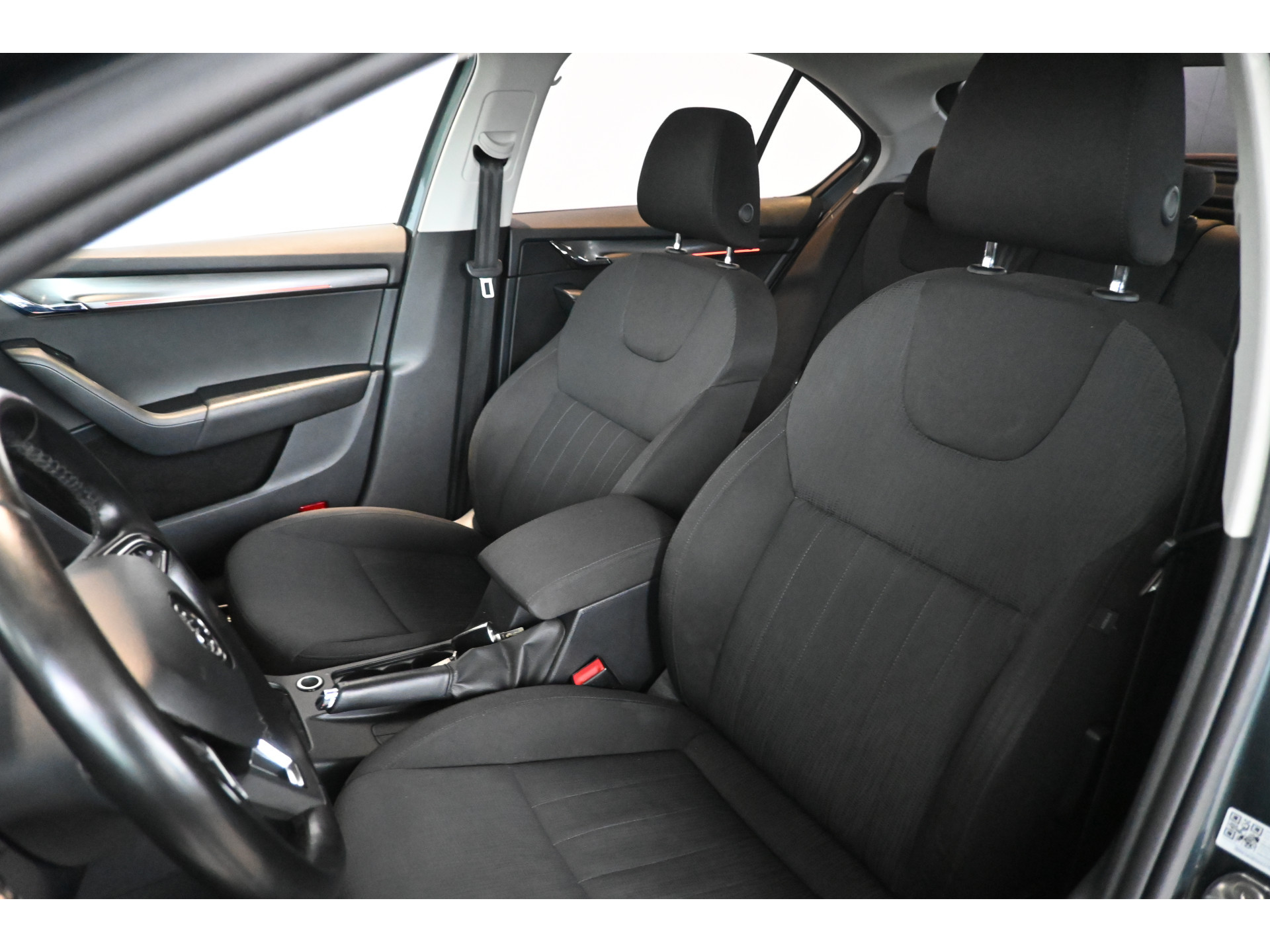 ŠKODA Octavia 1.0 TSI Greentech Style Business Automaat Navigatie Carplay Stoelverwarming Inruil Mogelijk!