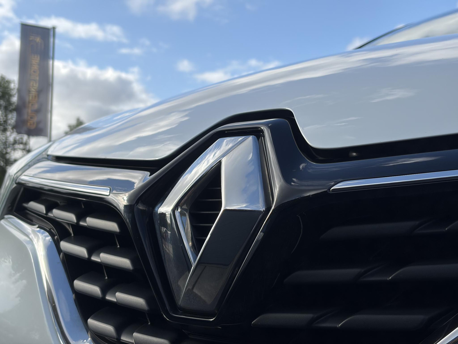 Renault Captur 0.9 TCe Intens ✓1e Eigenaar✓Camera ✓Keyless✓Airco✓Cruise✓Dealer Onderhouden✓LED koplampen✓Dodehoeksensor✓17'' Lm velgen✓Pdc V+A✓N.A.P✓Bj 12-2017✓Apk tot 01-2027