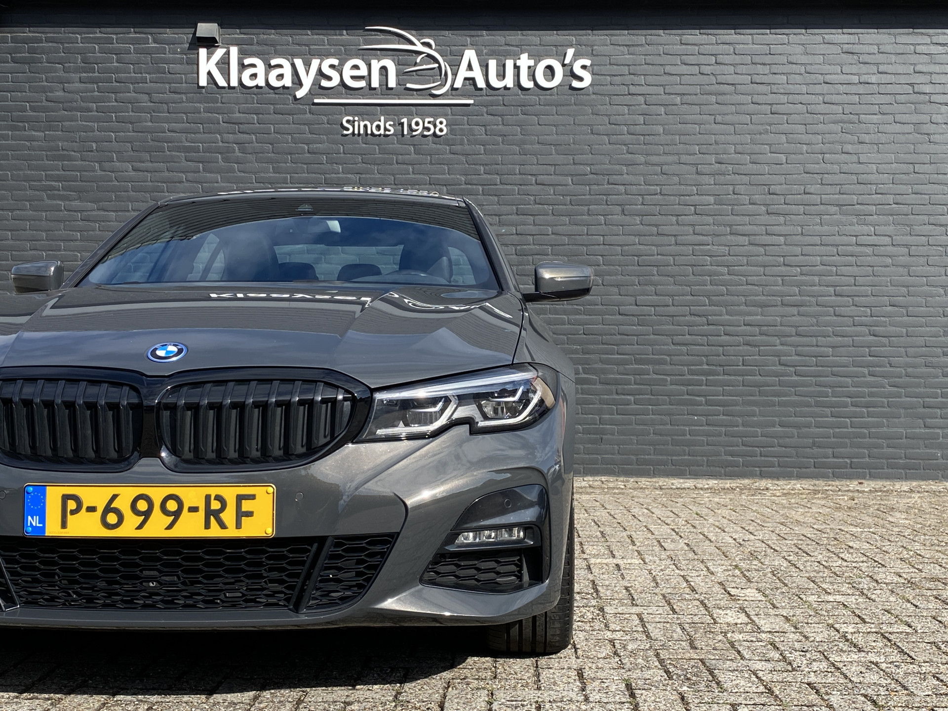 BMW 3-serie 330e High Executive M-Sport | 1e eigenaar | dealer onderh. | schuifdak | leder sportstoelen | camera | BTW auto