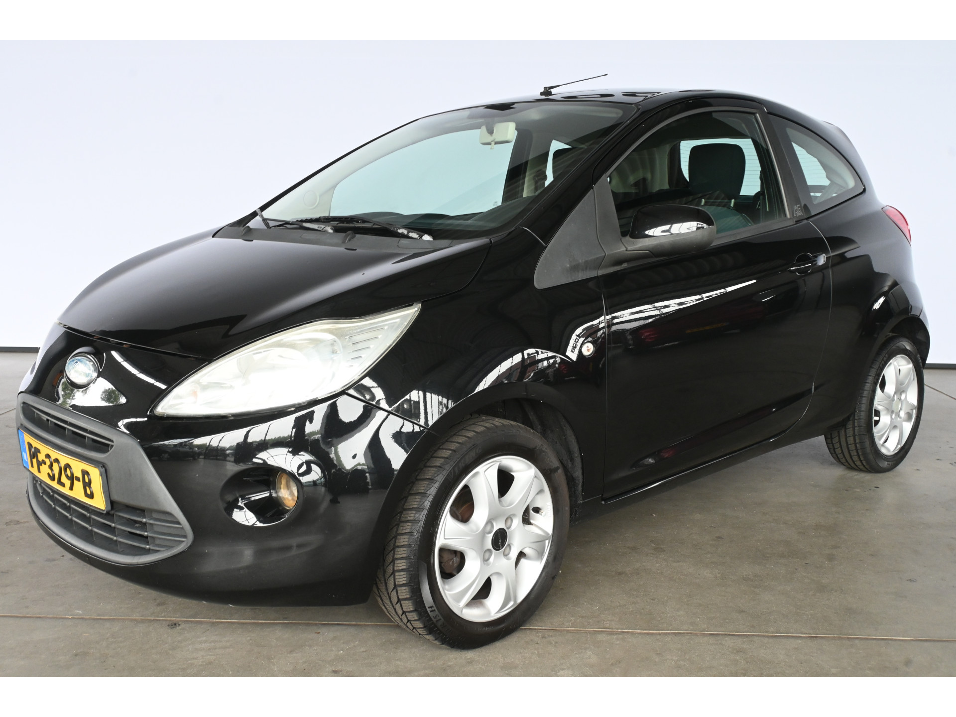 Ford Ka 1.2 Trend Airco Elektrisch Pakket! Licht metaal Nieuwe APK! Inruil Mogelijk!