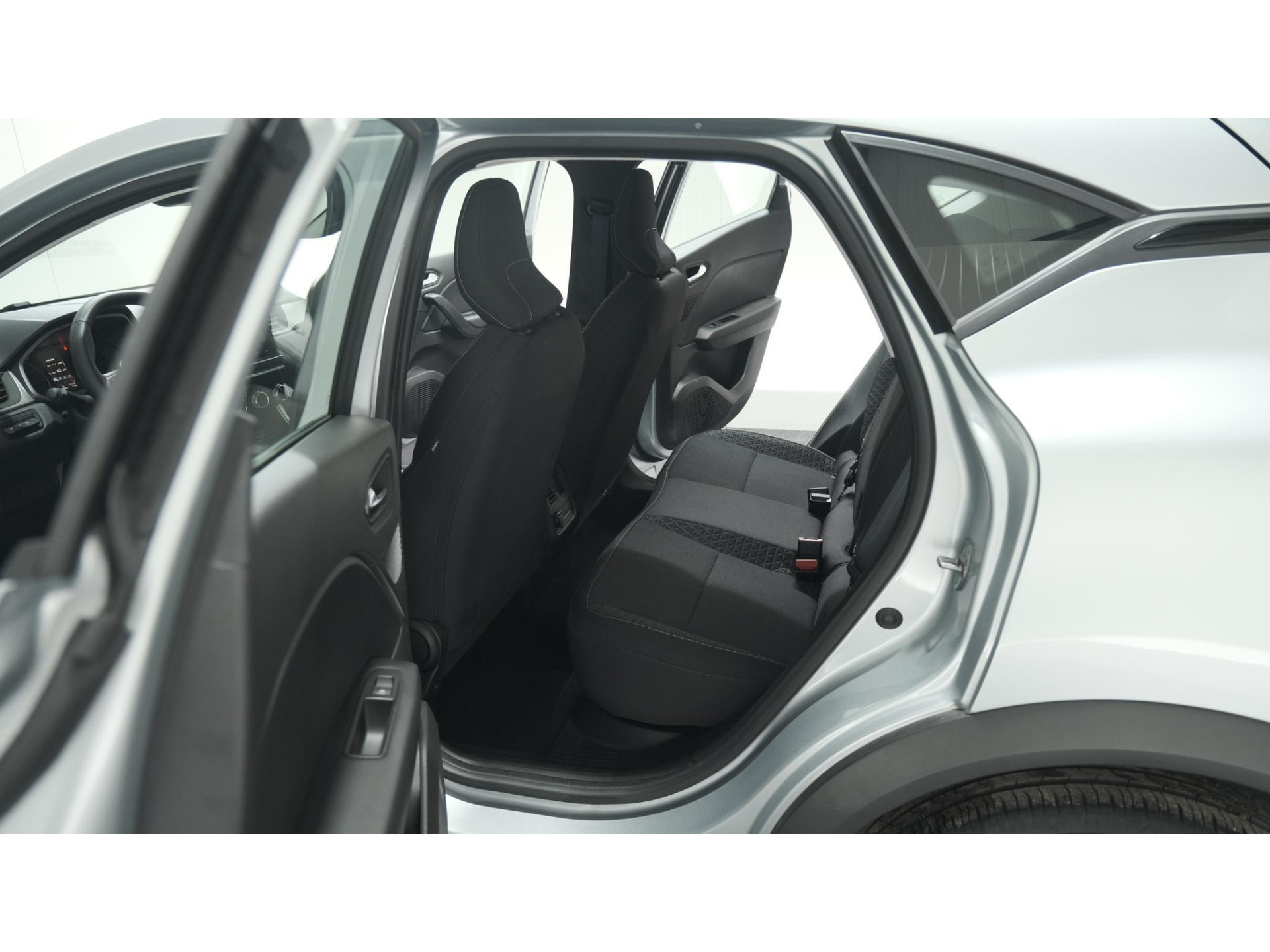Renault Captur TCe 90 Evolution | Parkeersensoren | Apple Carplay | Climate Control | Stoelverwarming