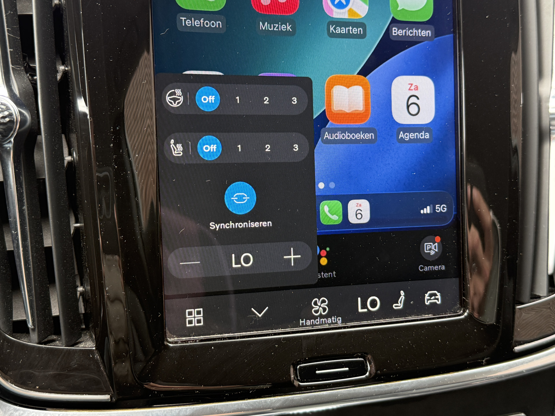 Volvo V90 2.0 B4 Momentum Business | Keyless | Trekhaak | Apple Carplay
