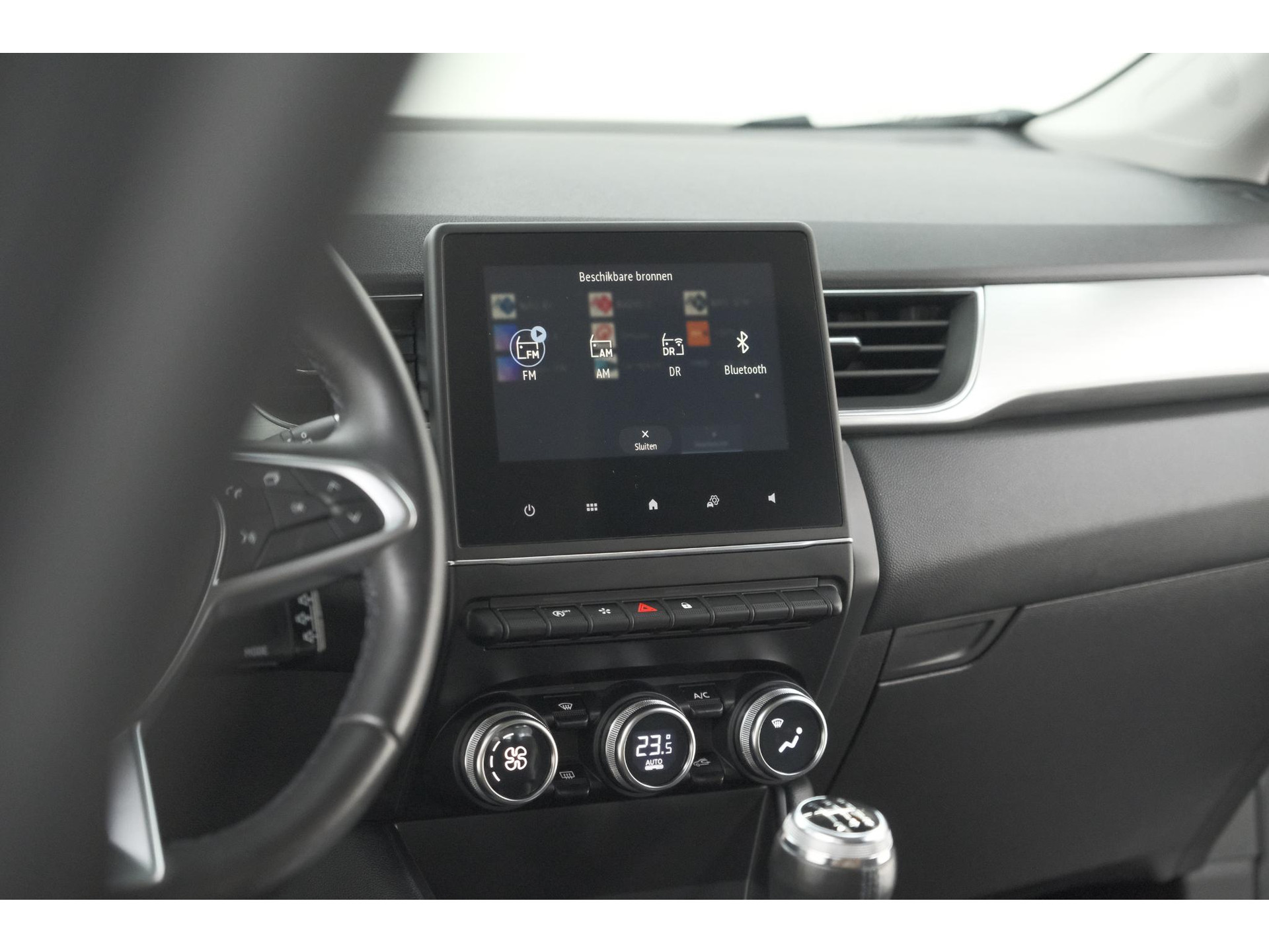 Renault Captur TCe 100 Intens | Trekhaak | Camera | Navigatie | Parkeersensoren