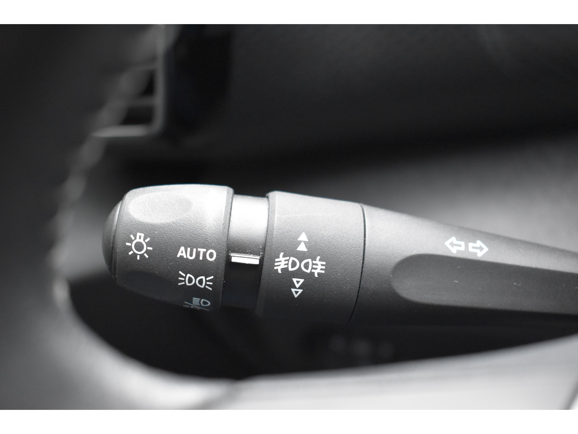 Citroën Ë-C4 Feel Pack 50 kWh Navigatie