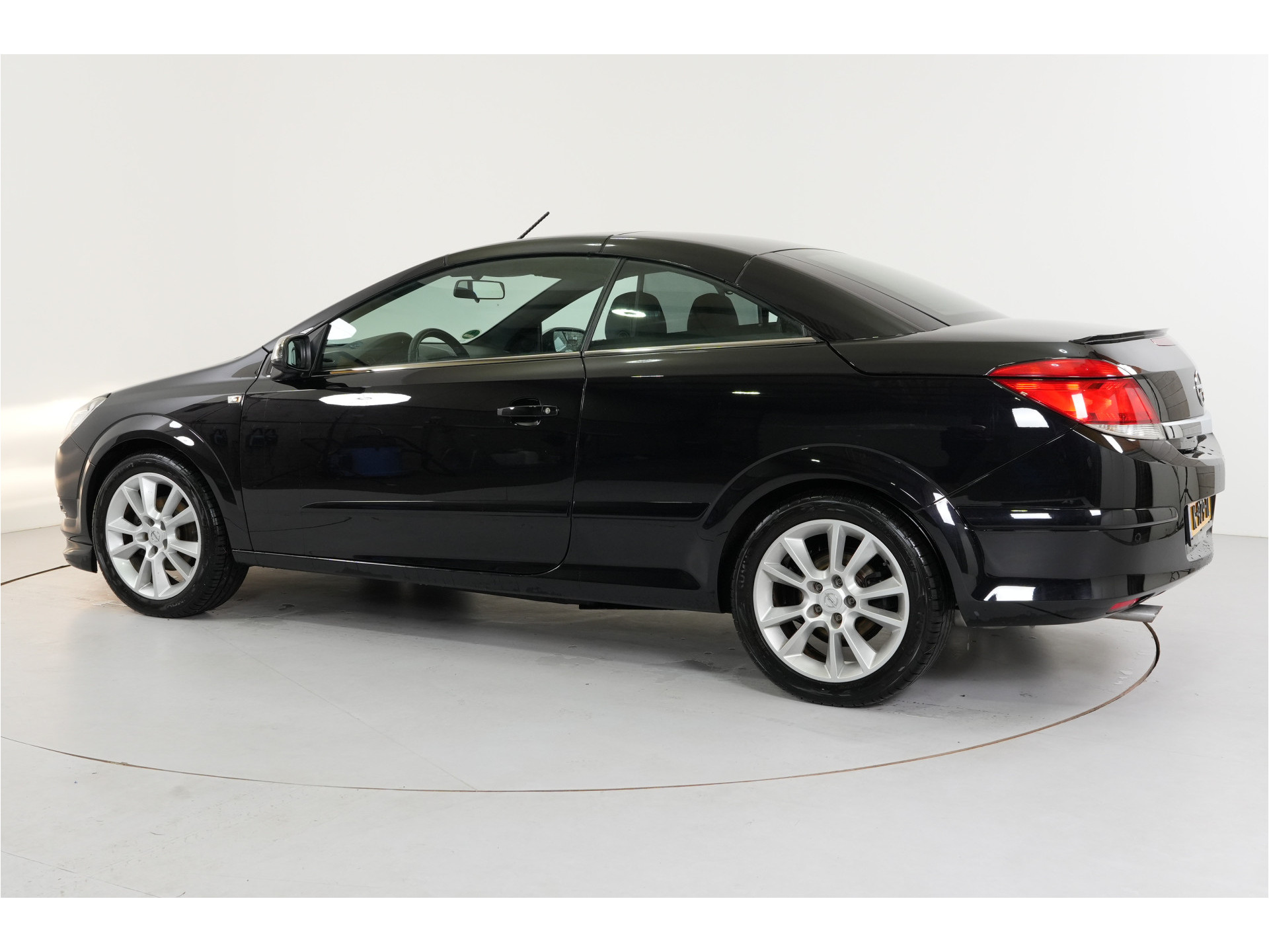 Opel Astra TwinTop 1.8 Enjoy | Climate | Cruise | PDC |