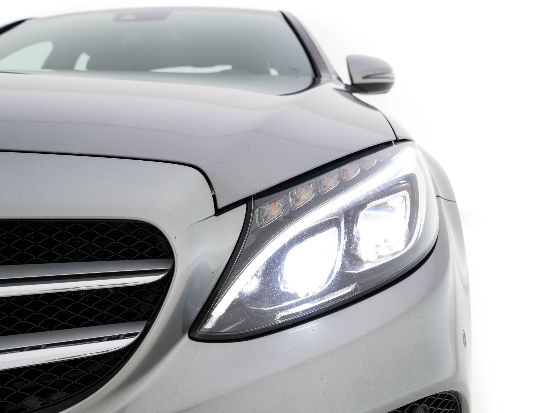 Mercedes-Benz C-klasse 300 CDI HYBRID Lease Edition AMG-Sport-Pack Aut. *FULL-LED | ARTICO-FULL-LEATHER | NAVI-FULLMAP | SPORT-SEATS | ECC | SHIFT-PADDLES | PDC | CRUISE | CAMERA | 18''ALU *