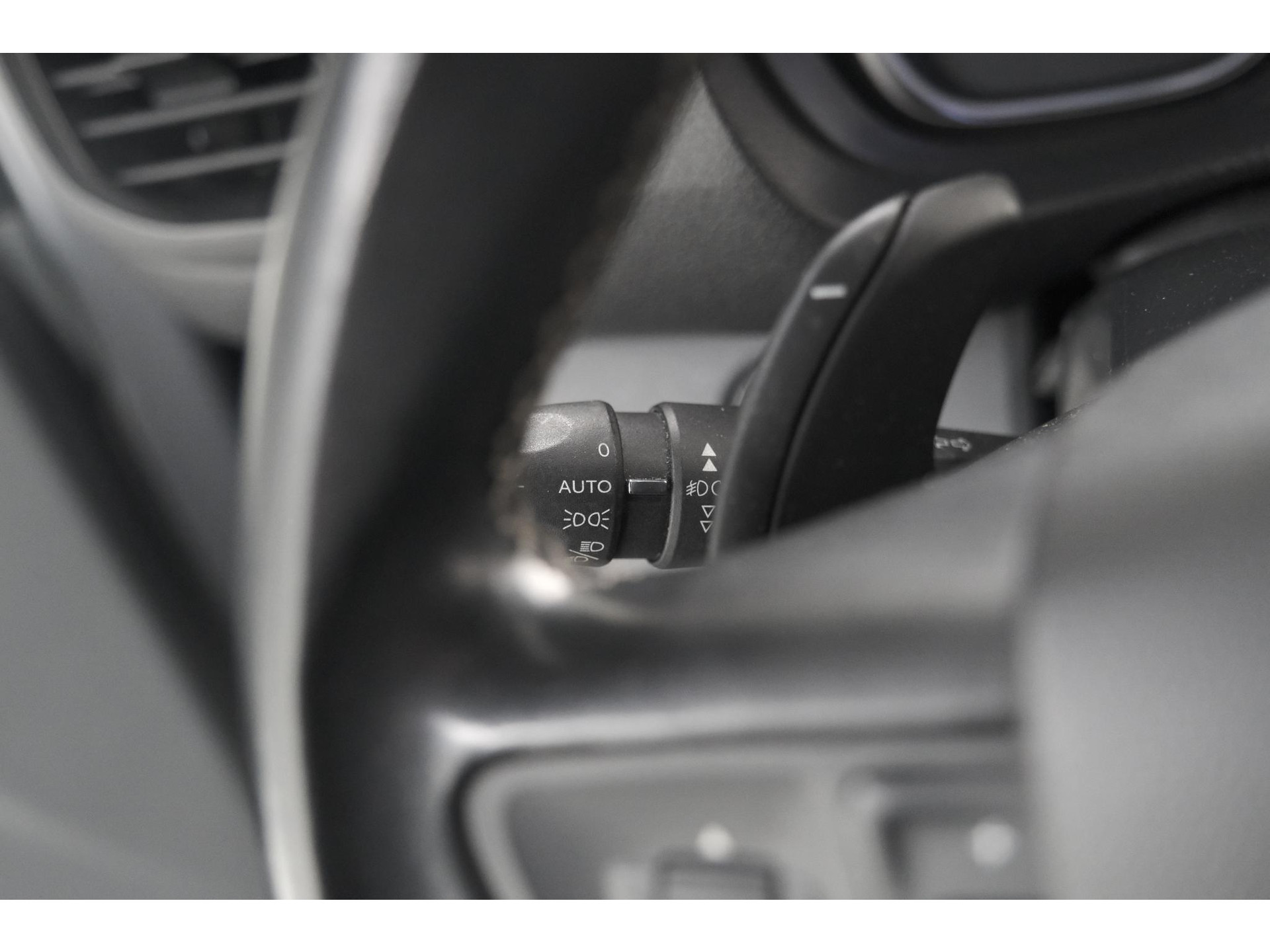 Peugeot Expert 2.0 BlueHDI 180 Automaat Standard Premium | Standkachel | Trekhaak | Head-Up Display | Camera | Apple Carplay | Laadruimte Betimmering