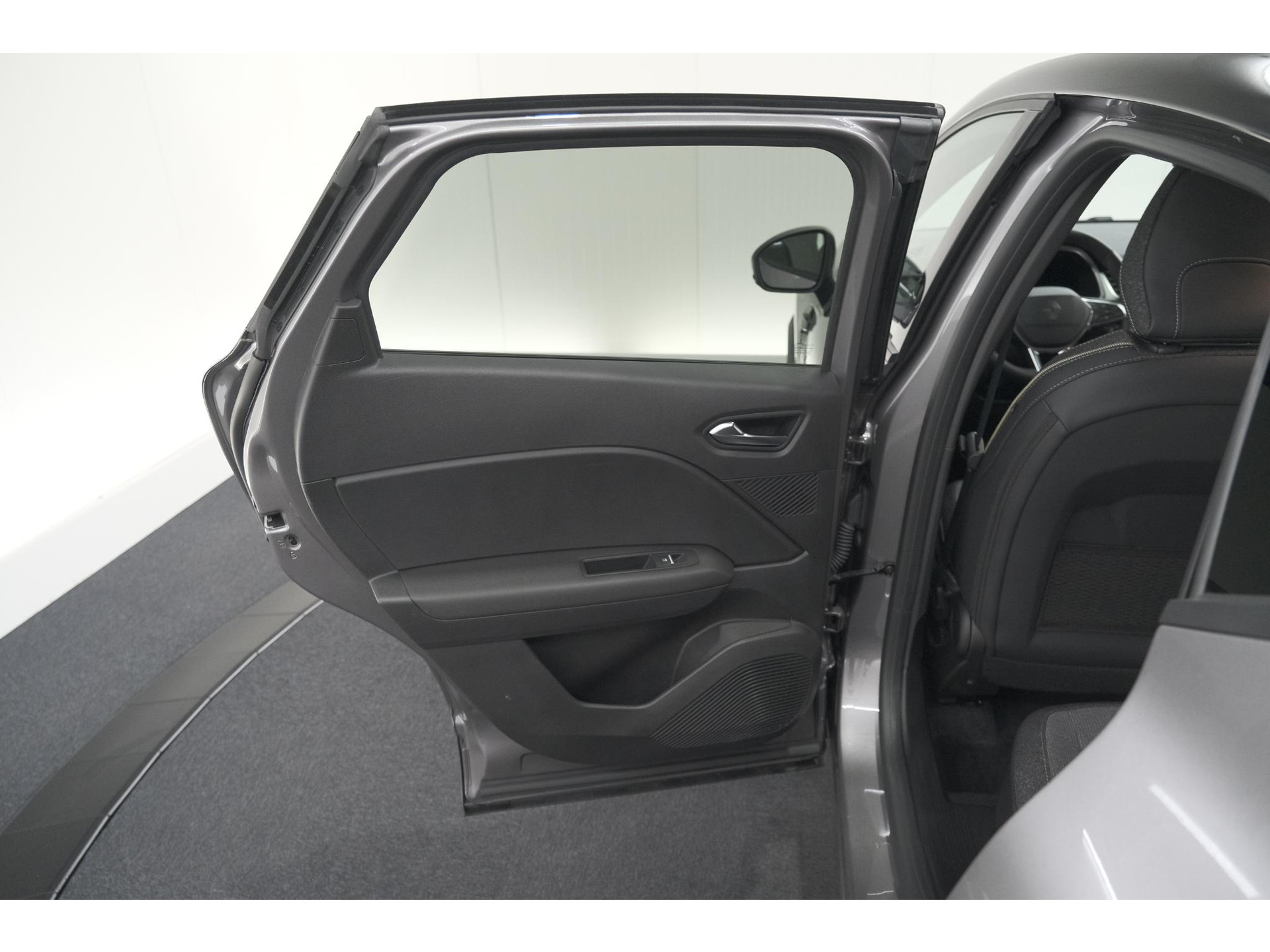 Renault Captur 1.8 E-Tech Full Hybrid 160 Techno | Camera | Adaptieve Cruise Control | Navigatie