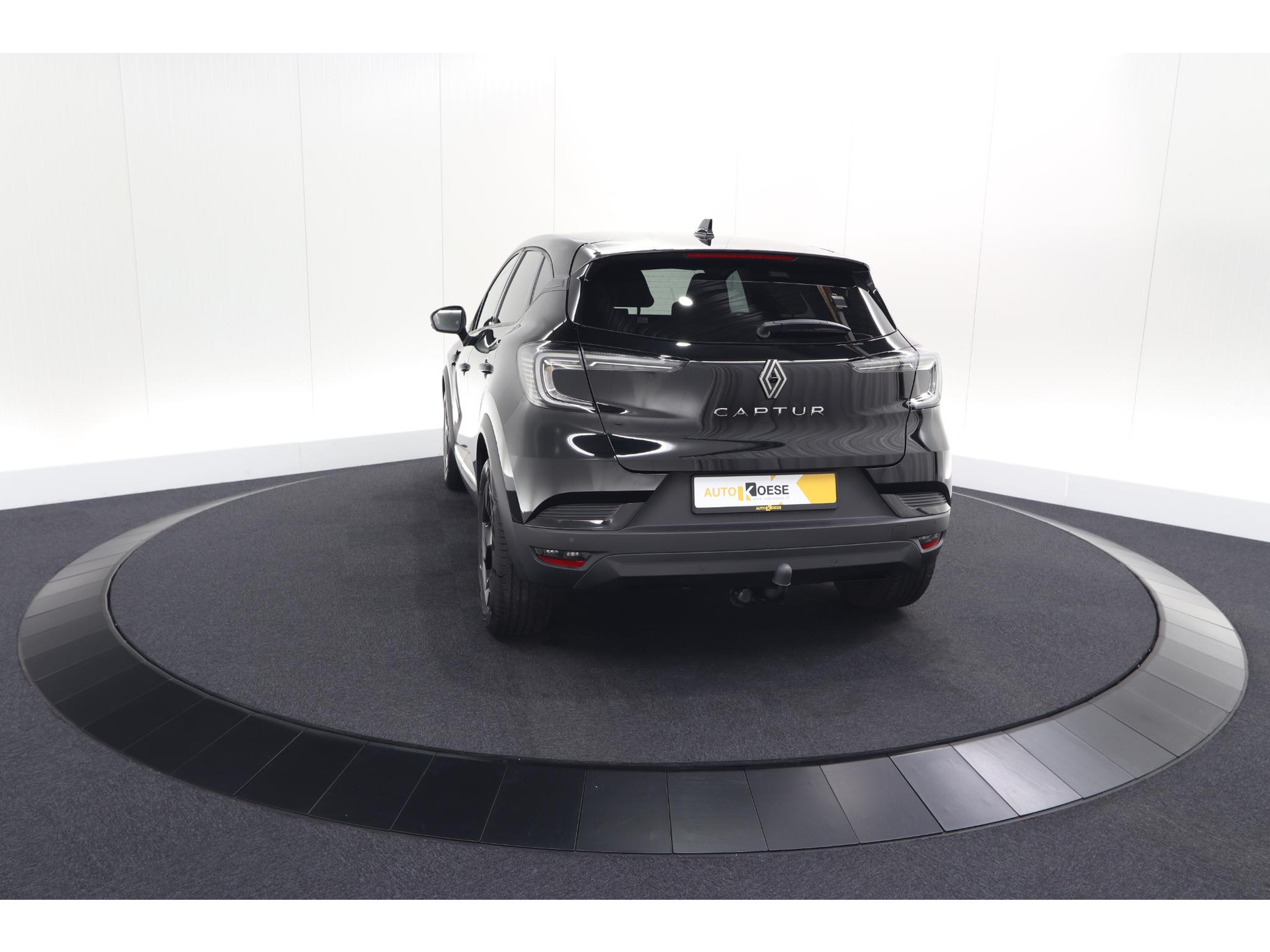 Renault Captur 1.3 mild hybrid 160 techno | Trekhaak | Pack Winter | Camera | Adaptieve Cruise