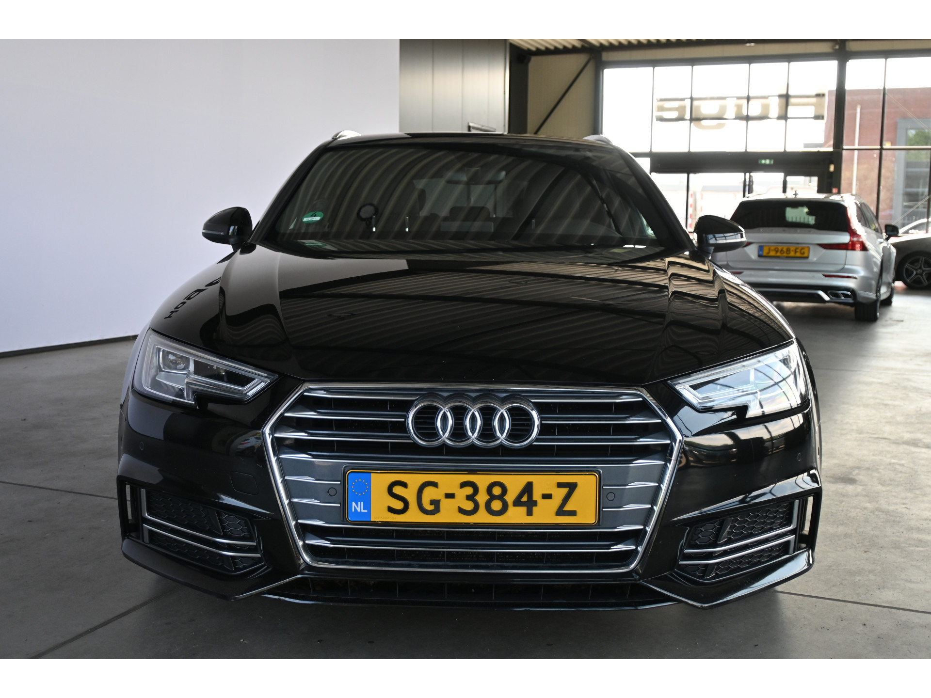 Audi A4 Avant 1.4 TFSI Sport S line edition Nap! Automaat Clima Navigatie Cruise LED Stoelverwarming Goed Onderhouden! Inruil Mogelijk!