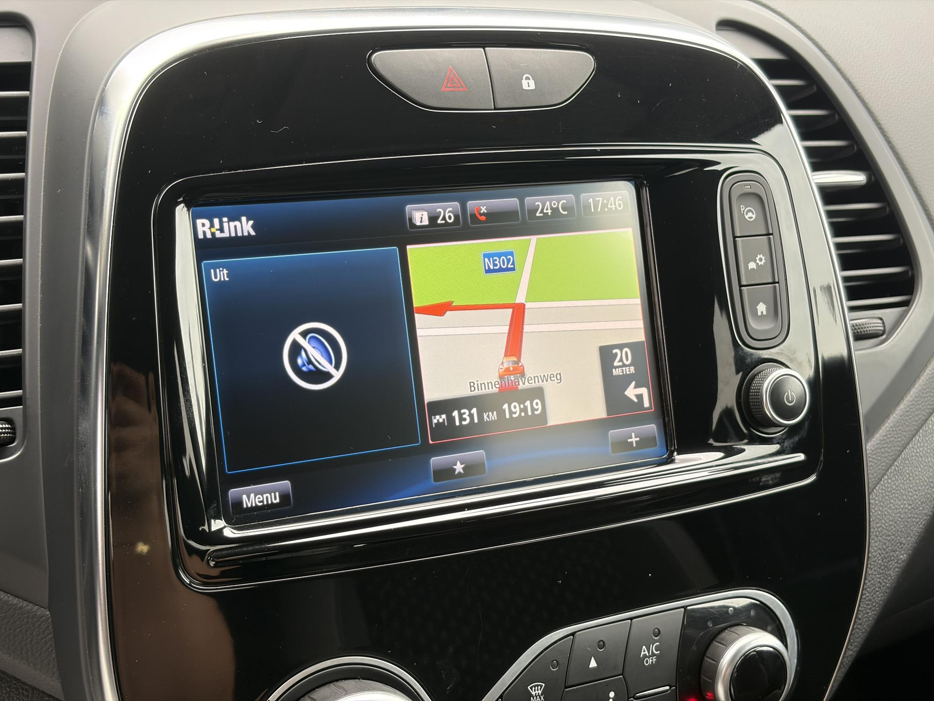 Renault Captur 1.2 TCe Intens 120pk,1e Eigenaar,Camera,Trekhaak,Carplay,Pdc,Clima,Cruise,Dealer Onderhouden,6 Bak,Lm velgen,Dodehoek,N.A.P,Apk tot 10-2027
