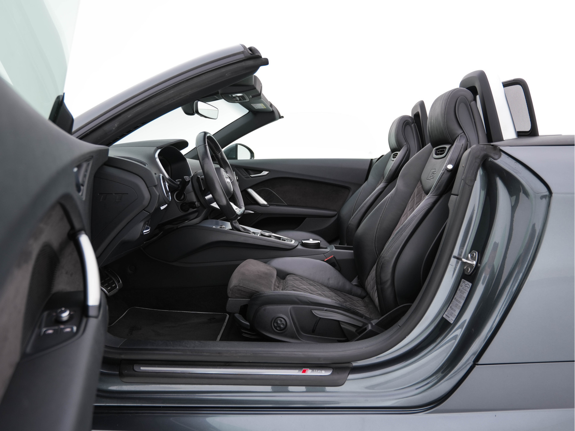 Audi TT Roadster 2.0 TFSI S-Line Pro Line Quattro Aut. *LEATHER-ALCANTARA | FULL-LED | BANG&OLUFSEN-AUDIO | DIGI-COCKPIT | AIR-SCARF | HEATED-SPORTSEATS | NAVI-FULLMAP | DAB+ | KEYLESS | ECC | PDC | 18''ALU*