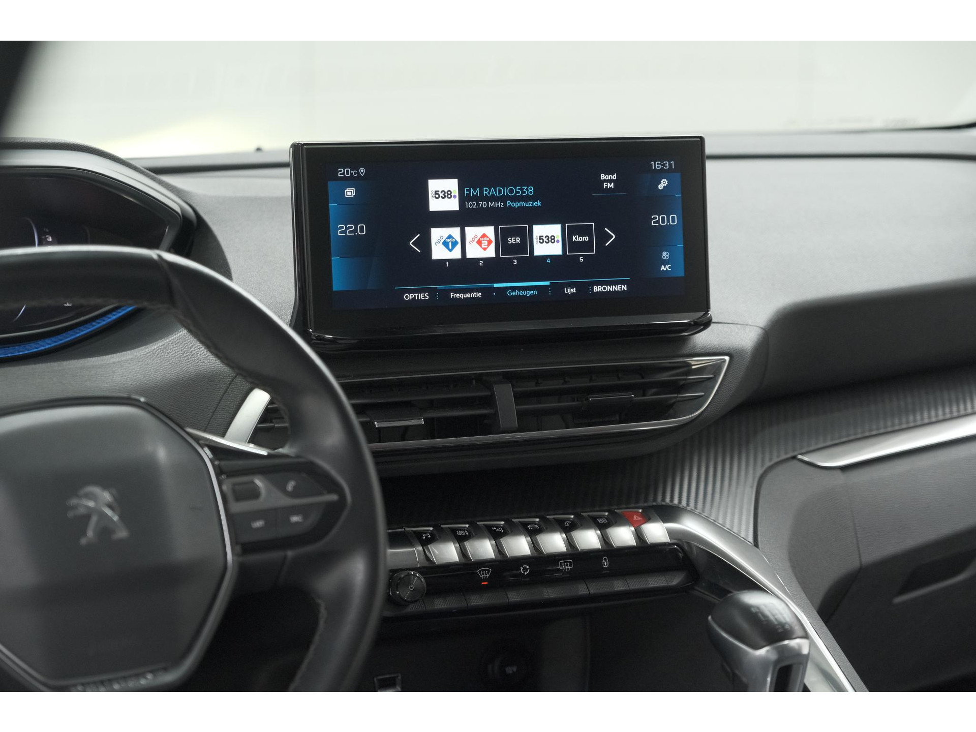 Peugeot 3008 PureTech 130 Allure | Trekhaak | Camera | Dodehoekdetectie | Navigatie