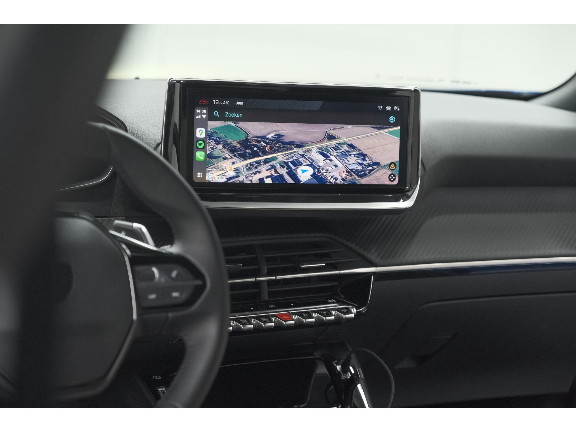 Peugeot 2008 PureTech 130 EAT8 Blue Lease Allure | Camera | Navigatie | Parkeersensoren | Apple Carplay