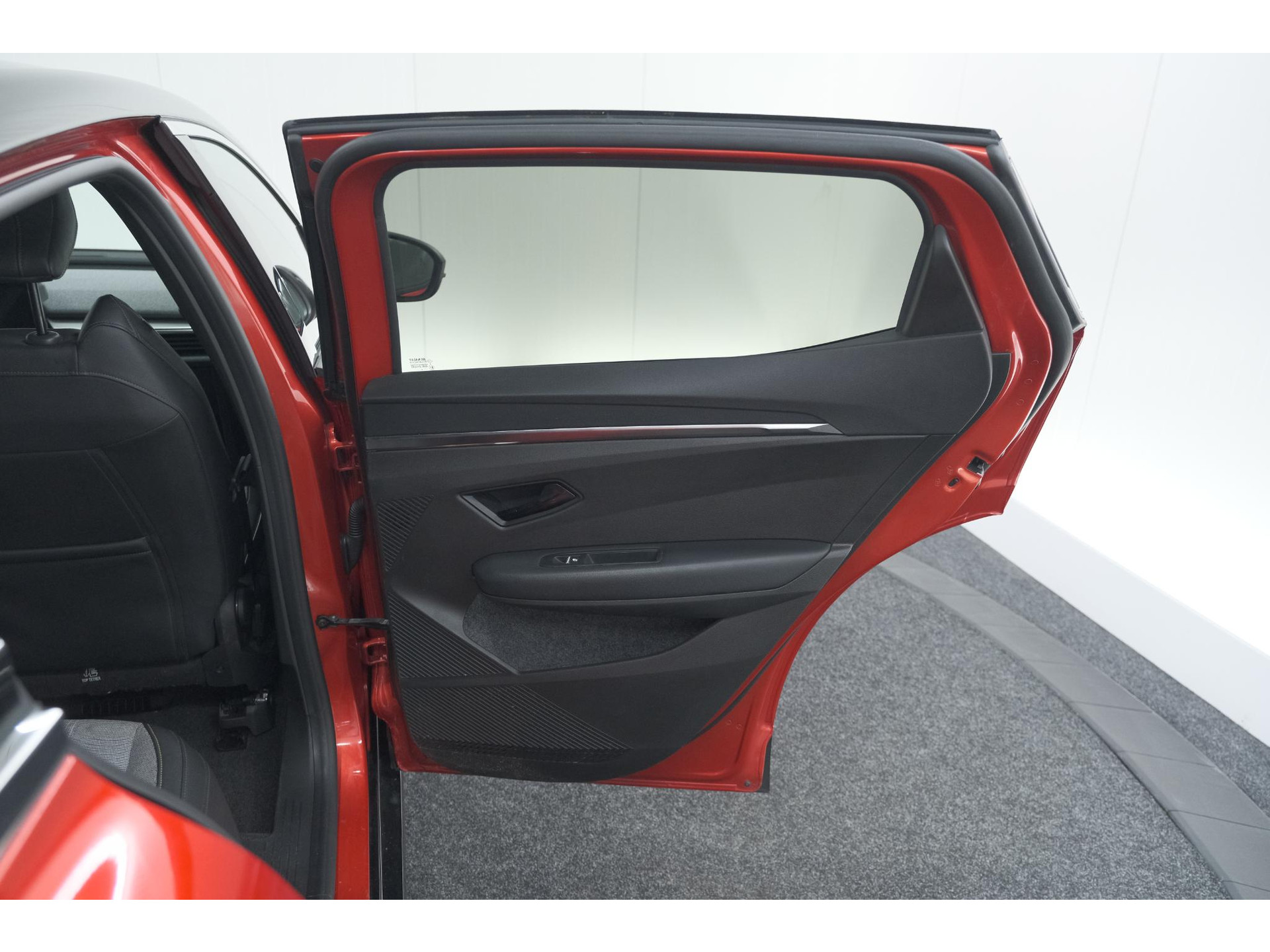 Renault Megane E-Tech EV60 220 Charge Techno | Adaptieve Cruise Control | Winterpakket | Dodehoekdetectie | Harman Kardon