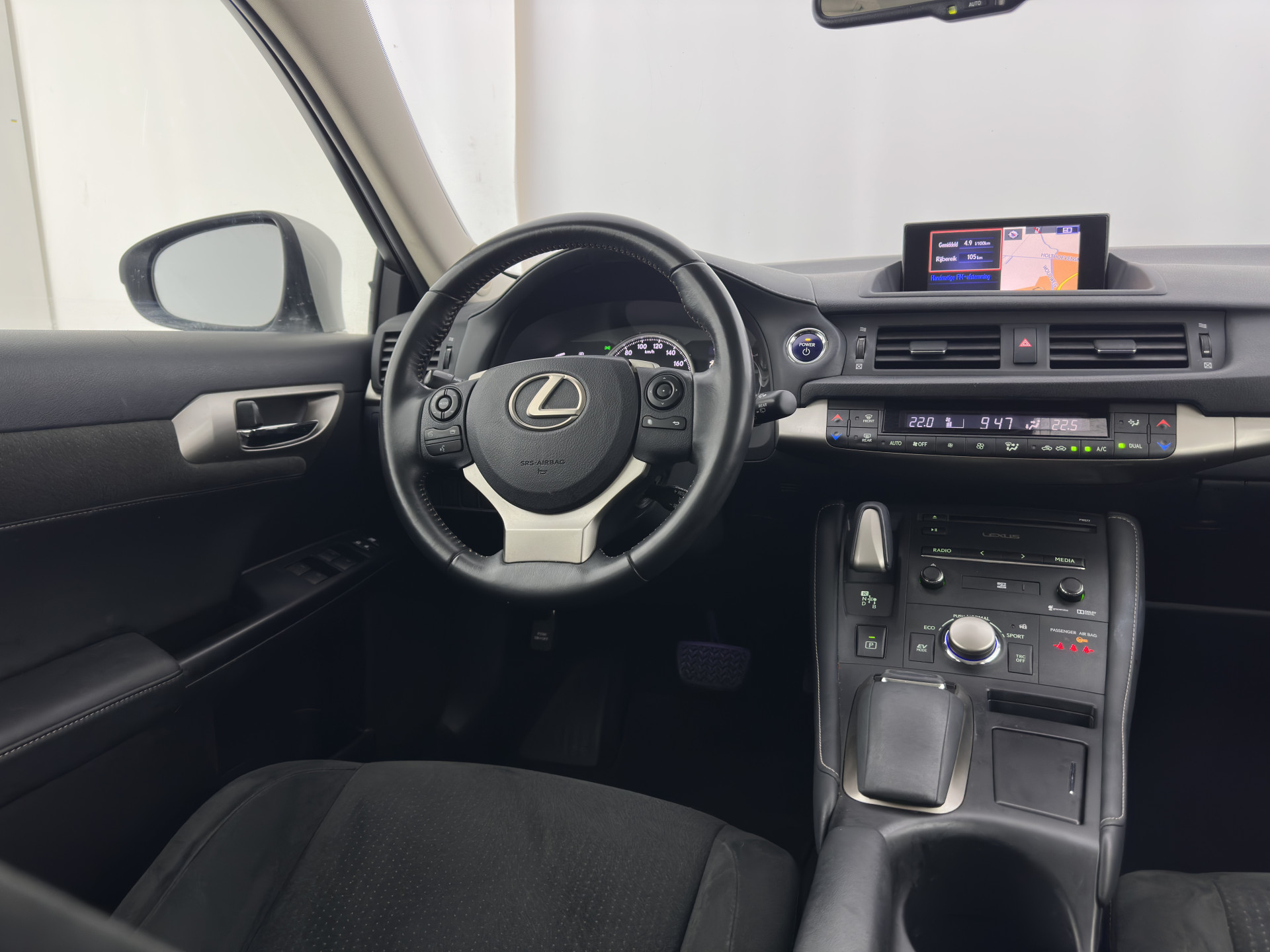Lexus CT 200h Business Line Aut.*NAVI-FULLMAP | ALCANTARA | COMFORT-SEATS | CAMERA | ECC | CRUISE | 16''ALU*