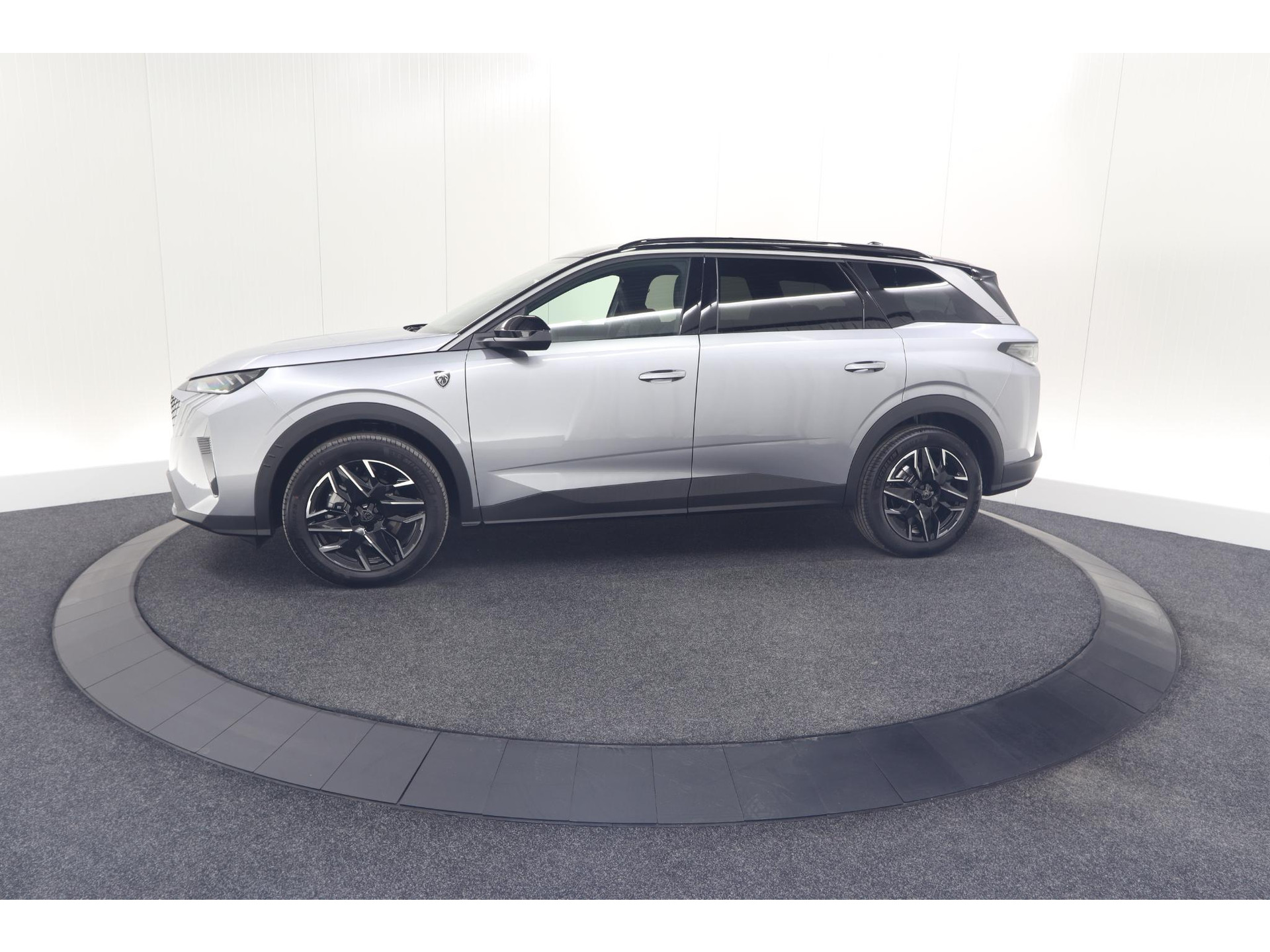 Peugeot 5008 HYbrid 145 e-DCS6 GT | Panoramadak | Camera | Elektrische Achterklep | Adaptieve Cruise Control