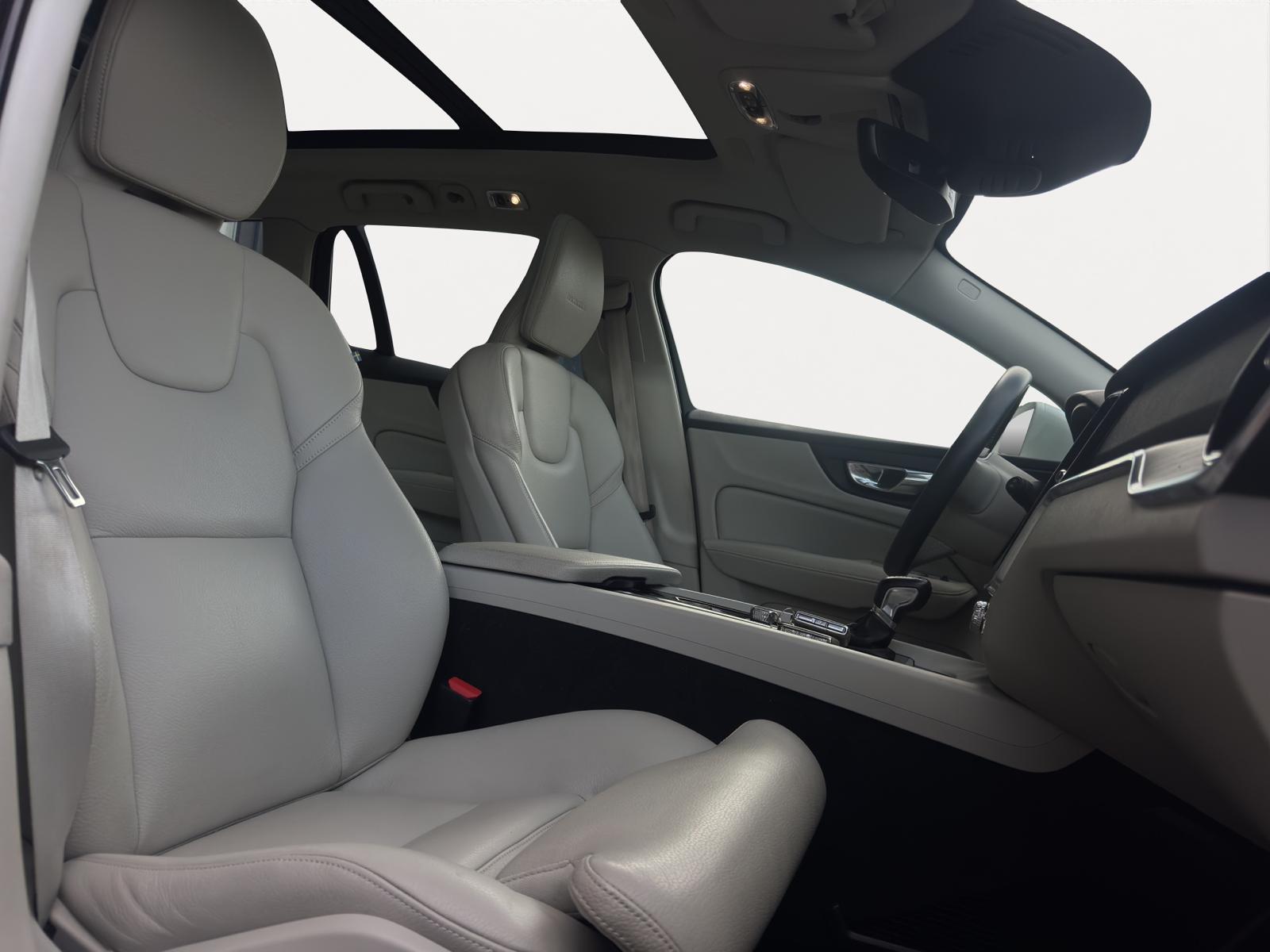 Volvo V60 2.0 T5 250PK Inscription Pano Head-UP Trekhaak