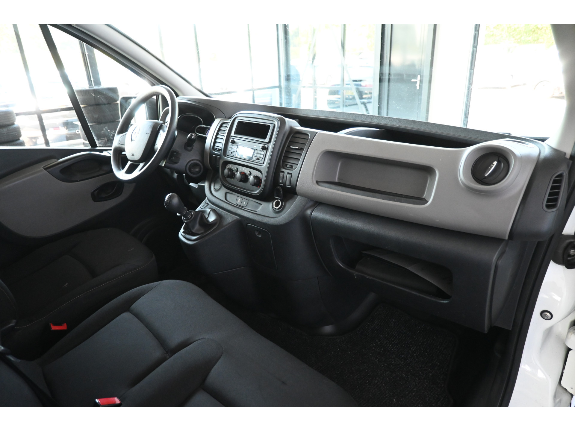 Renault Trafic 1.6 dCi T27 L1H1 Générique BTW Nap Airco Trekhaak Elektrisch Pakket Inruil Mogelijk!
