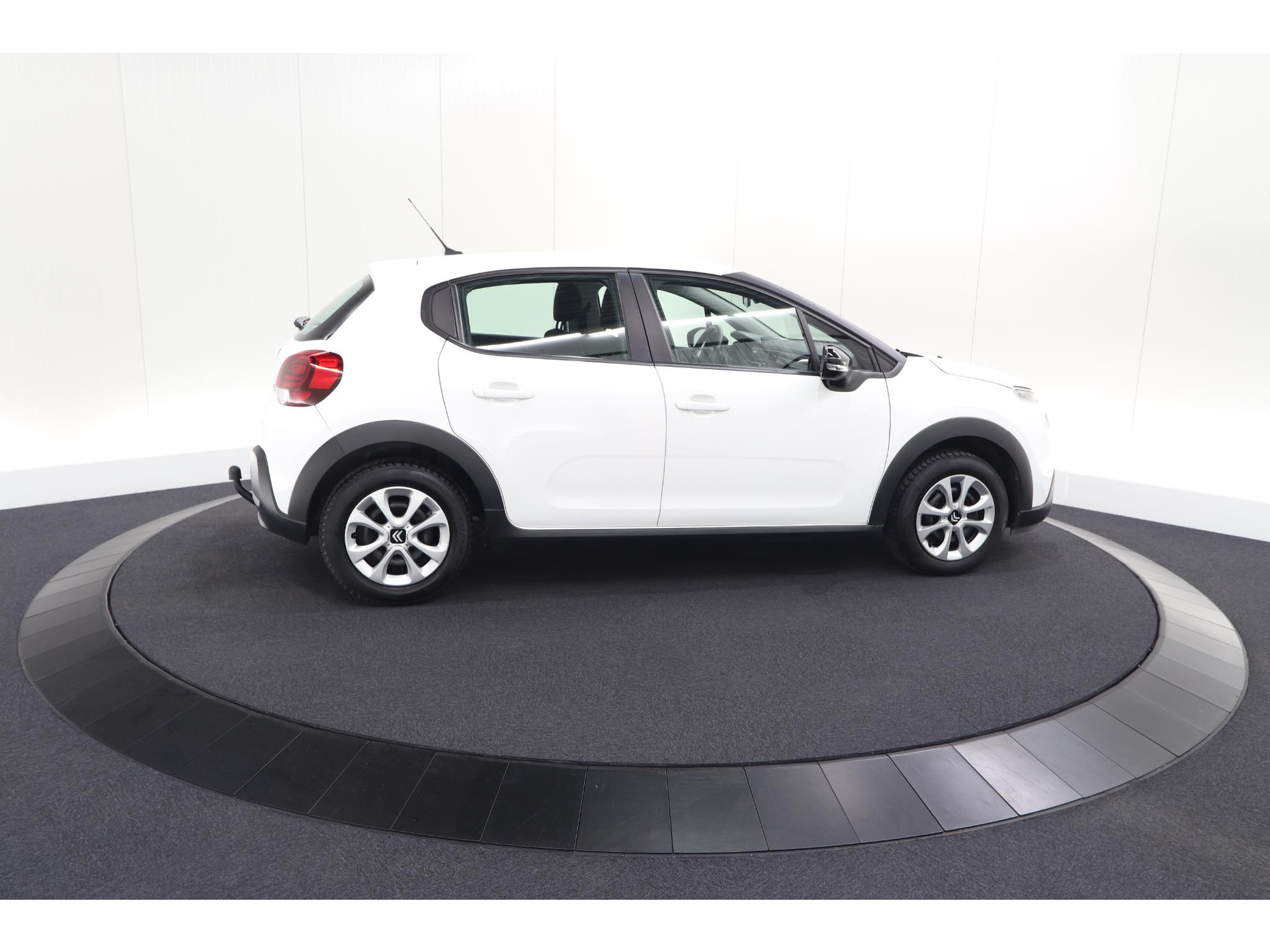 Citroen C3 PureTech 82 S&S Feel | Airco | Trekhaak | Bluetooth | Cruise Control