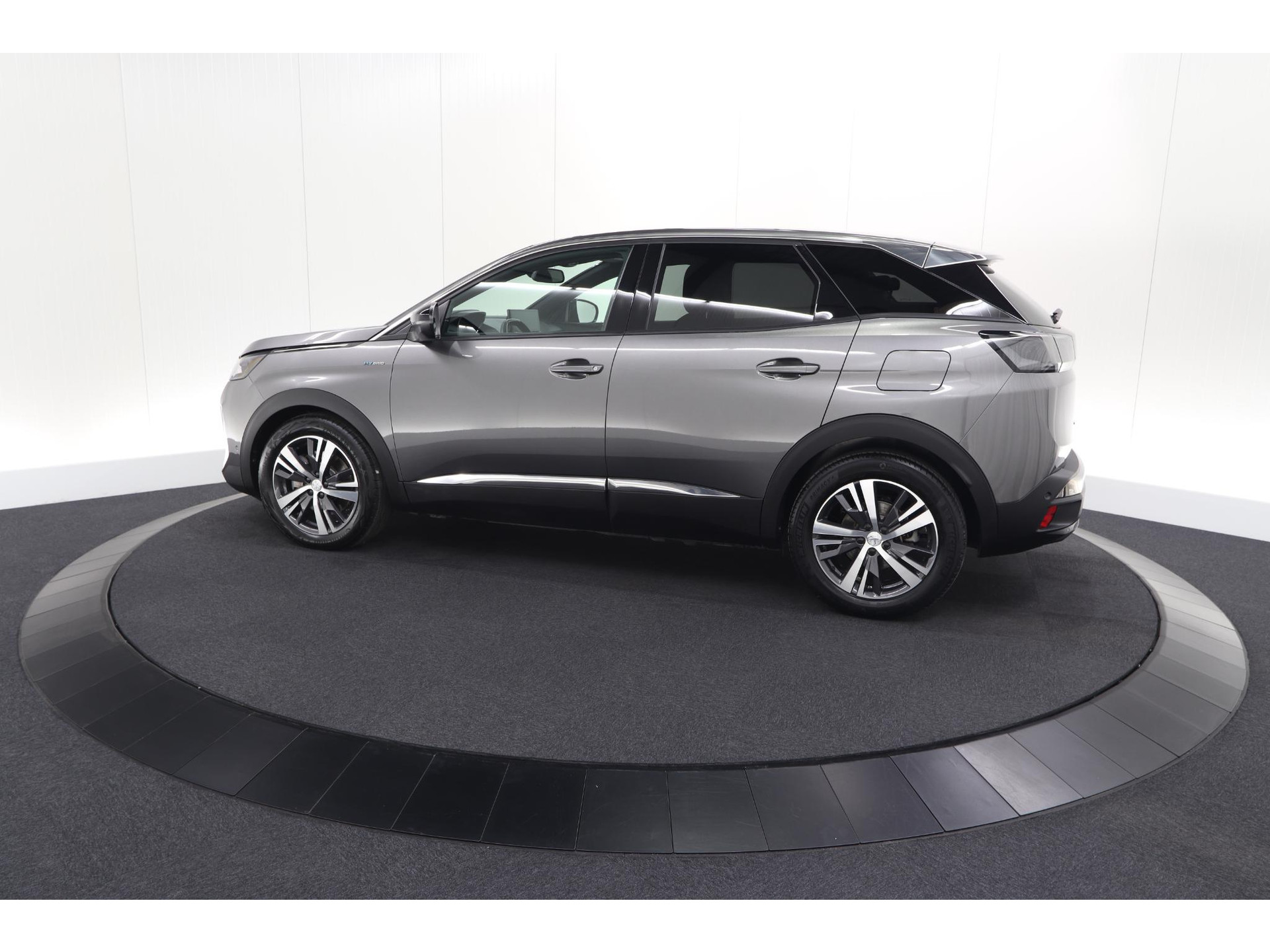 Peugeot 3008 1.6 HYbrid 225 Allure | Camera | Dodehoekdetectie | Navigatie | Apple Carplay