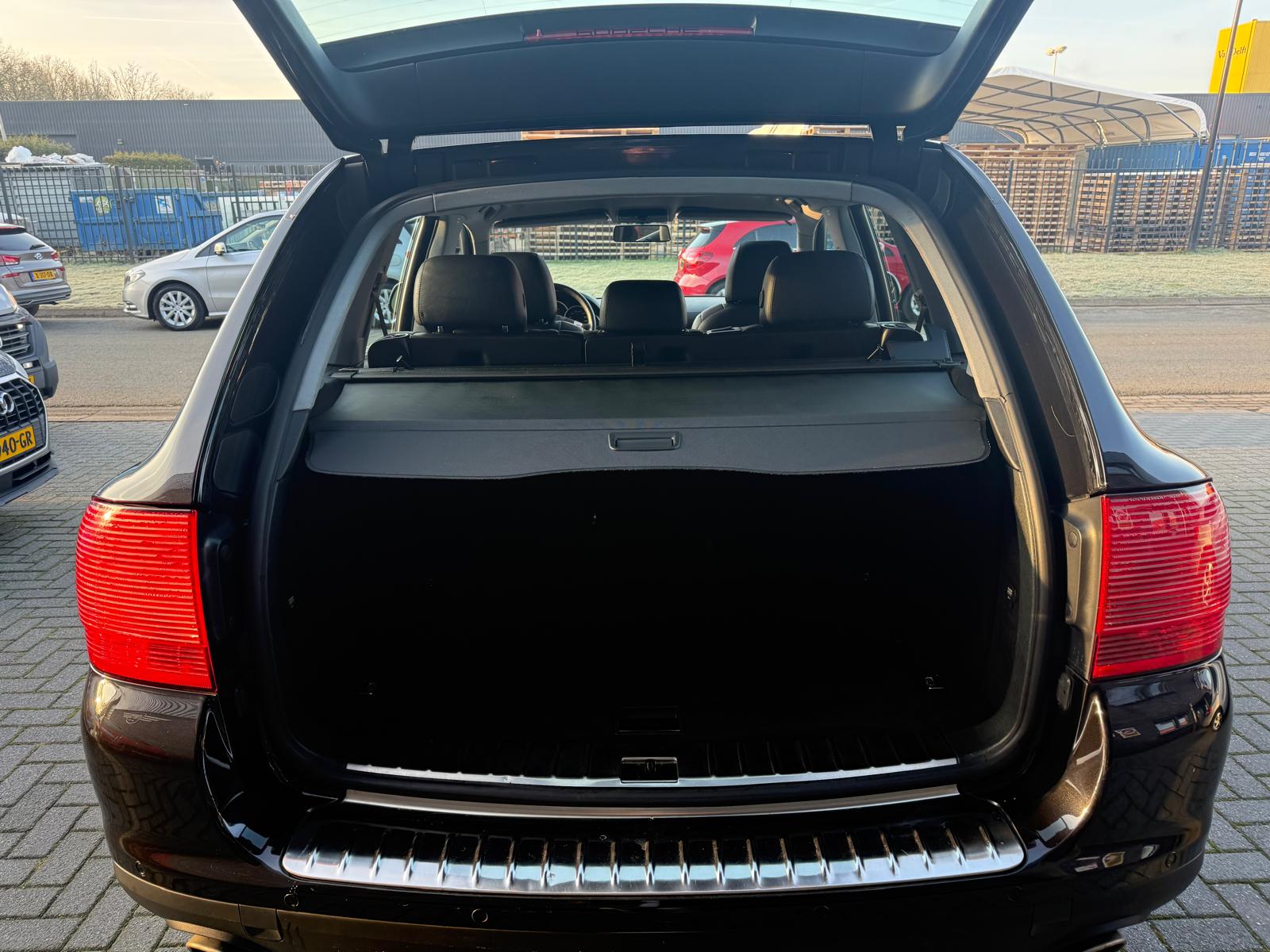 Porsche Cayenne 4.5 S | 2E EIGENAAR |3/6/12MND GARANTIE| SCHUIFDAK | BOSE | XENON | LEDER | NAVI | YOUNGTIMER |