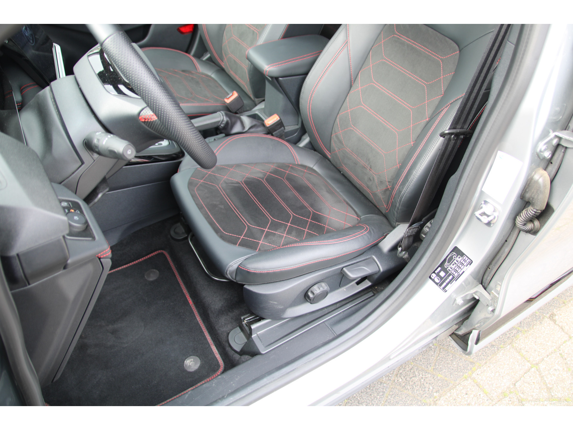 Ford Puma 1.0 EcoBoost 125 PK Hybrid Automaat ST-Line X WINTER PACK | BLIS | CAMERA |