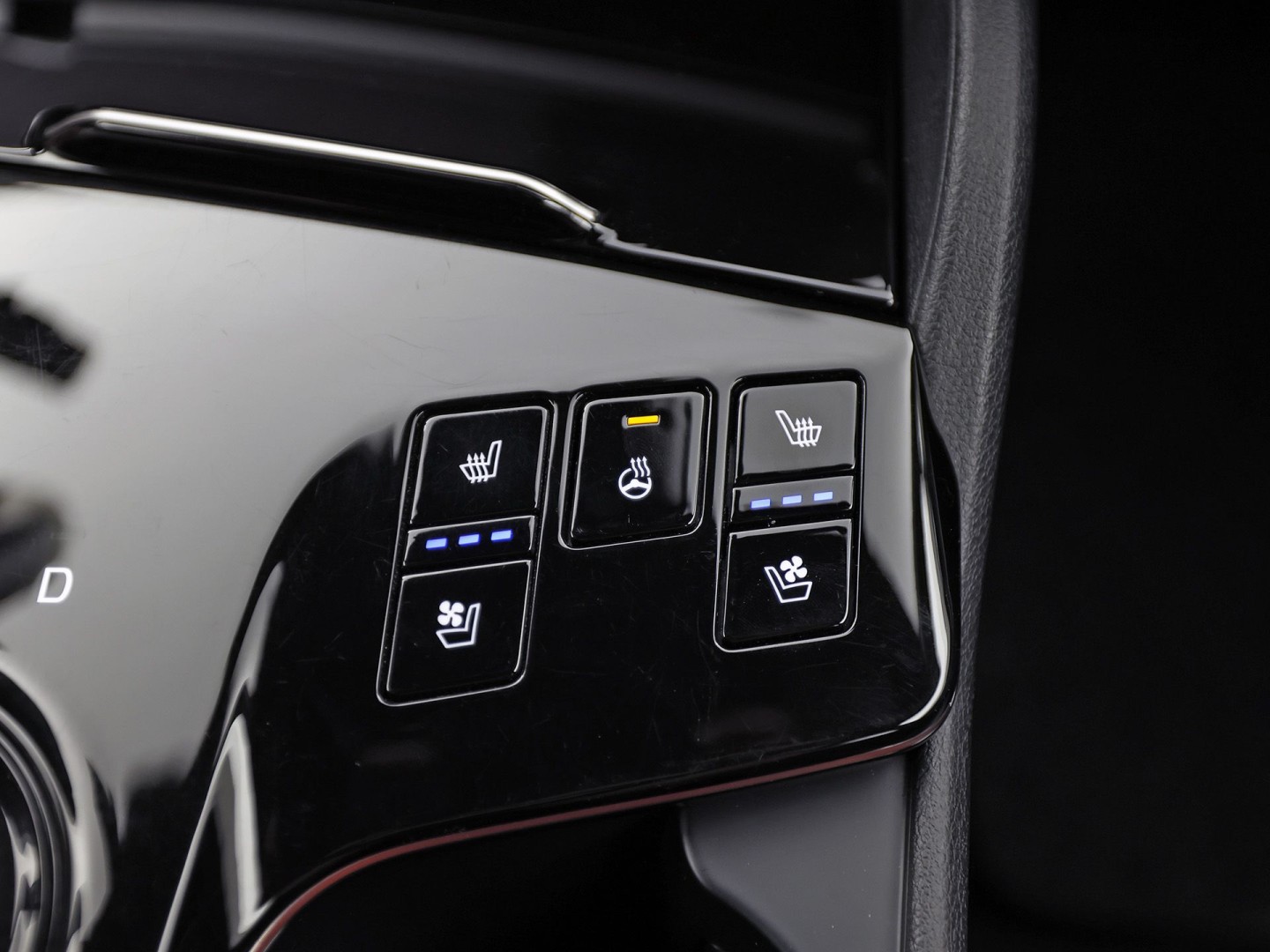 Kia Sportage 1.6 T-GDi MHEV GT-Line Edition Automaat 150Pk (PANORAMADAK, APPLE CARPLAY, STOELKOELING/VERWARMING, 360 CAMERA, ELEK BESTUURDERSSTOEL, LM VELGEN, NIEUWE APK, NIEUWSTAAT)