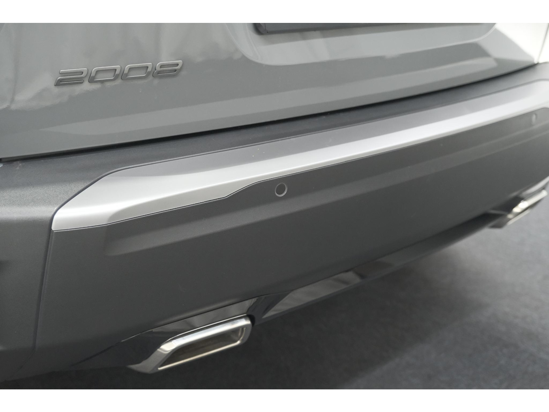 Peugeot 2008 PureTech 130 EAT8 Allure | 360 Camera | Adaptieve Cruise Control | Keyless | Dodehoekdetectie