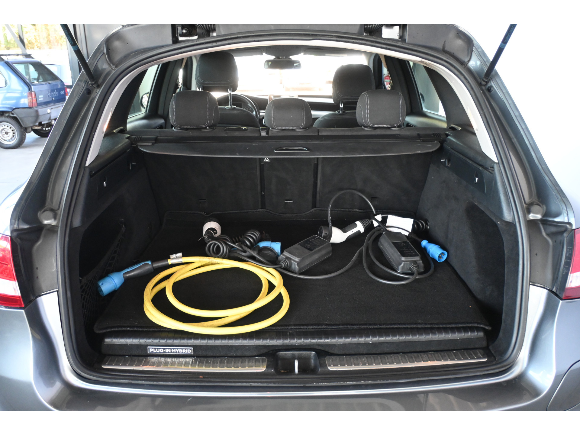 Mercedes-Benz GLC-klasse 350e 4MATIC Business Solution Automaat Navigatie Stoelverwarming Trekhaak Rijklaaprijs! Inruil Mogelijk!