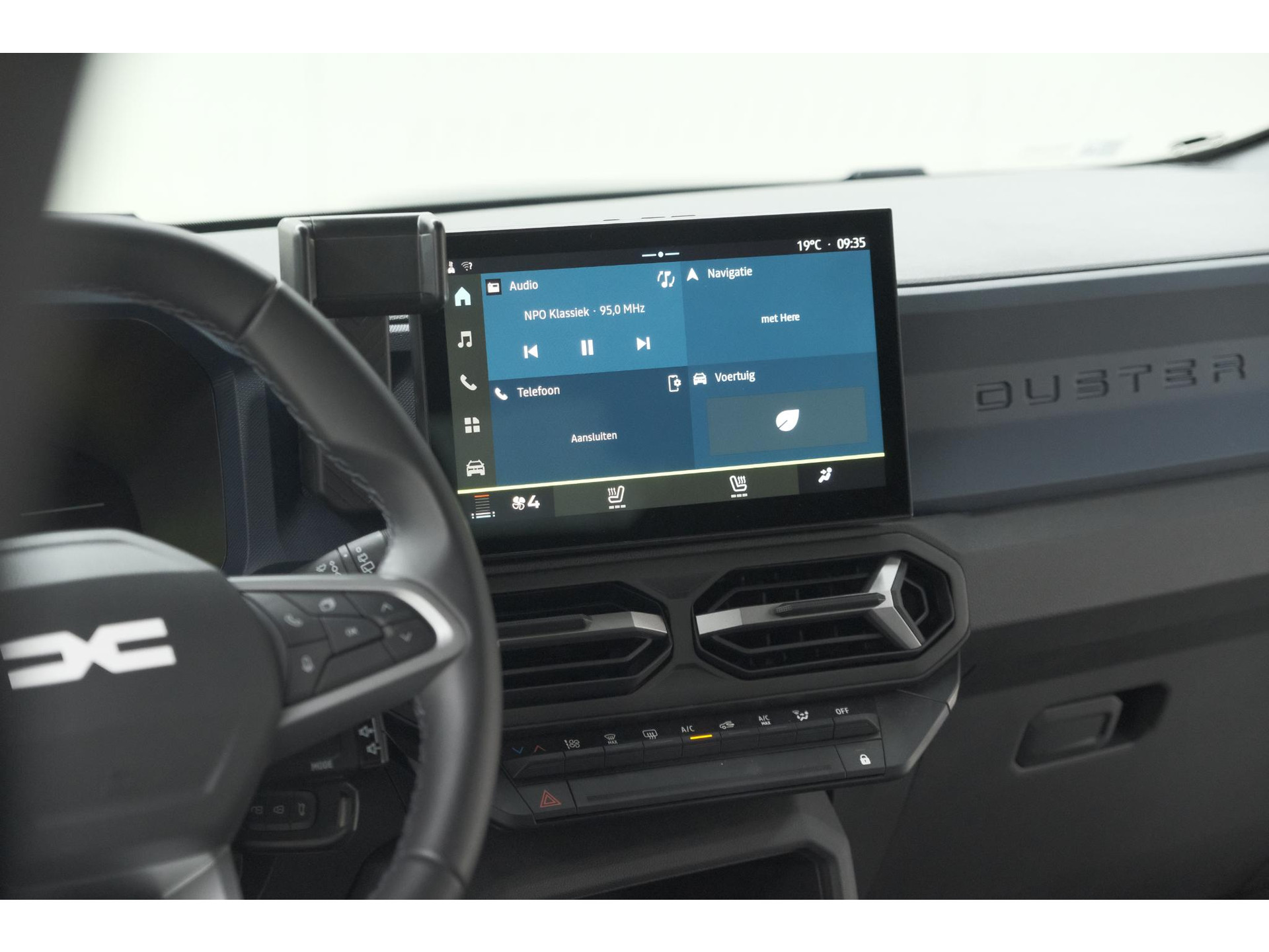 Dacia Duster Mild Hybrid 130 Expression | Camera | Stoelverwarming | Apple Carplay | Navigatie
