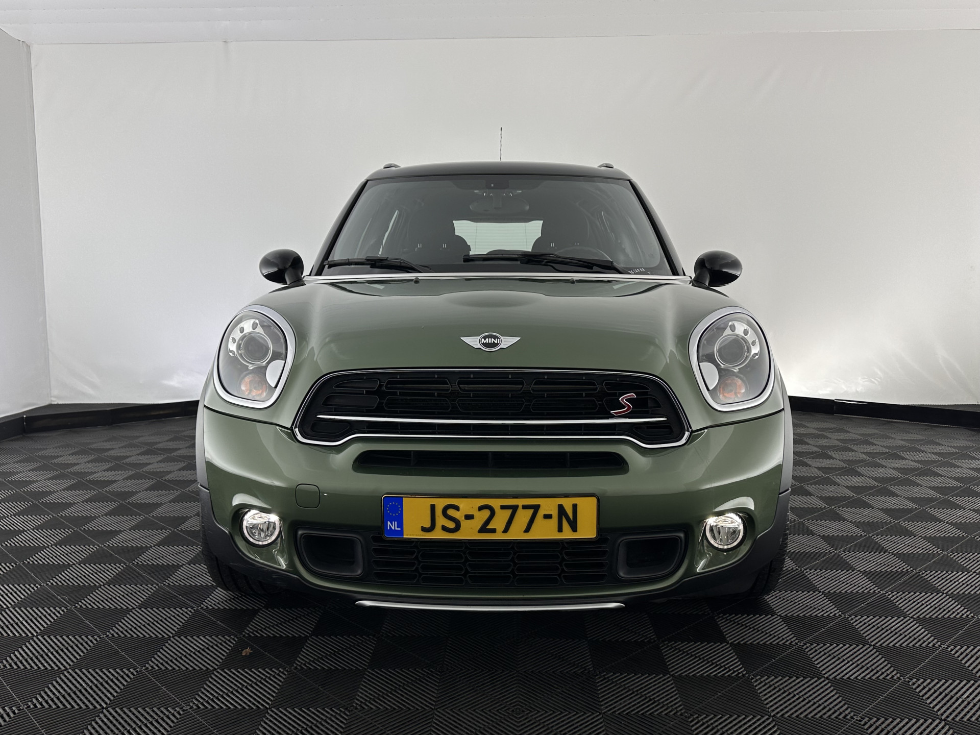MINI Mini Countryman 2.0 John Cooper Works-Pack SD ALL4  Pepper Aut. *XENON | HARMAN/KARDON | SPORTSEATS | NAVI-FULLMAP | SHIFTPADDLES | ECC | PDC | CRUISE | TOWBAR | 18''ALU*