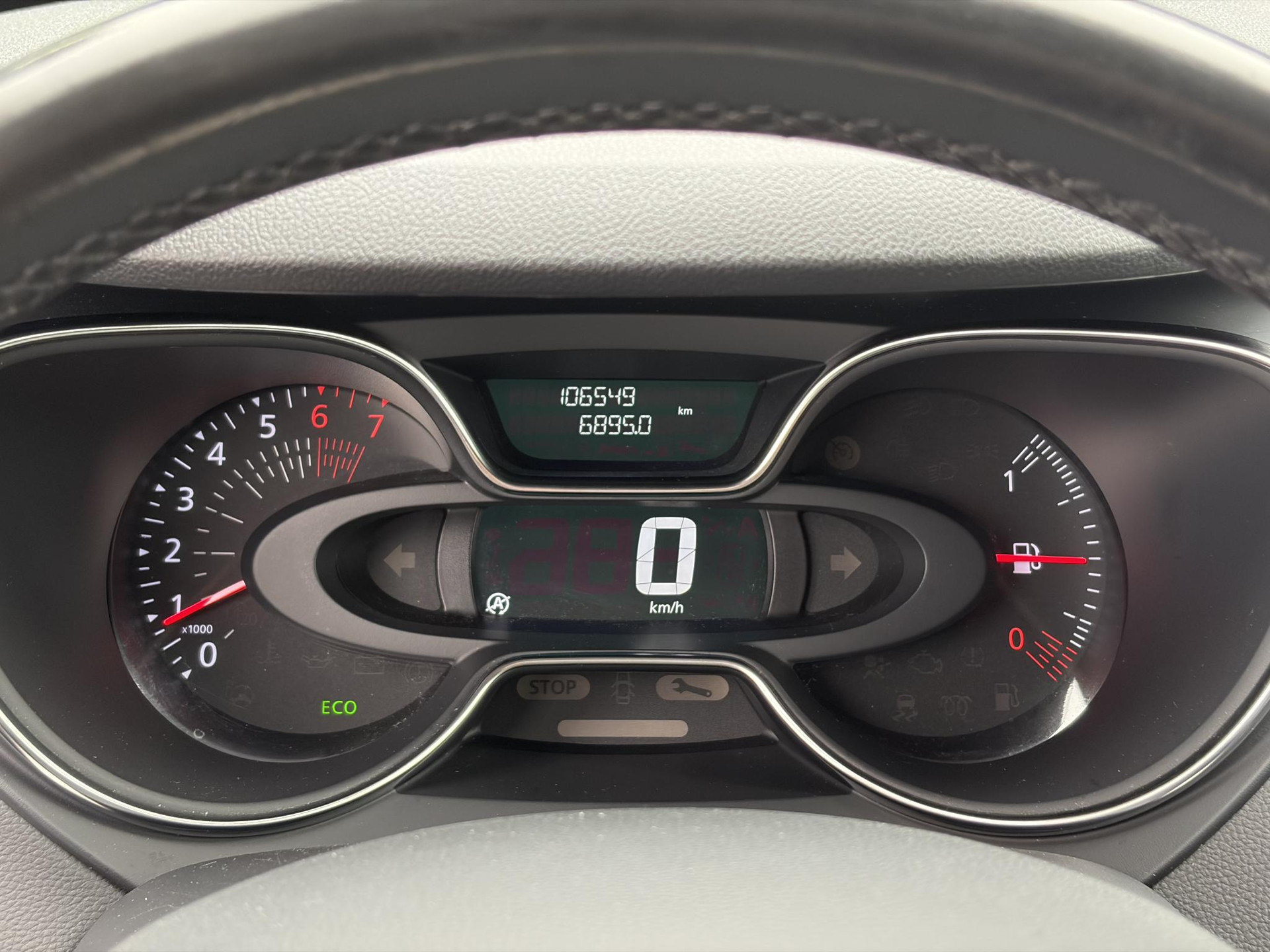 Renault Captur 1.2 TCe Intens 120pk,1e Eigenaar,Camera,Trekhaak,Carplay,Pdc,Clima,Cruise,Dealer Onderhouden,6 Bak,Lm velgen,Dodehoek,N.A.P,Apk tot 10-2027